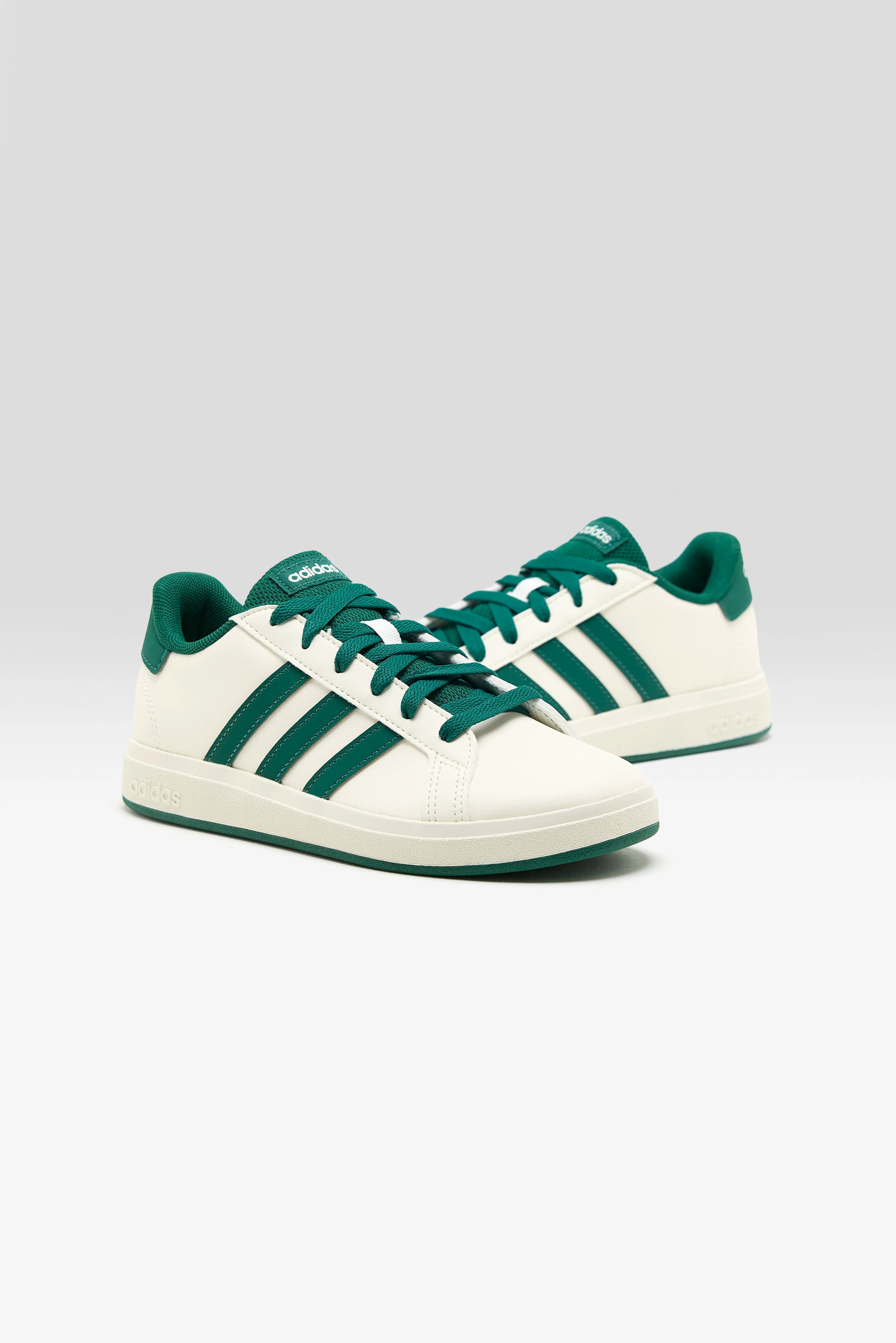 Grand Court voor Kinderen  (252 / G / GREEN)