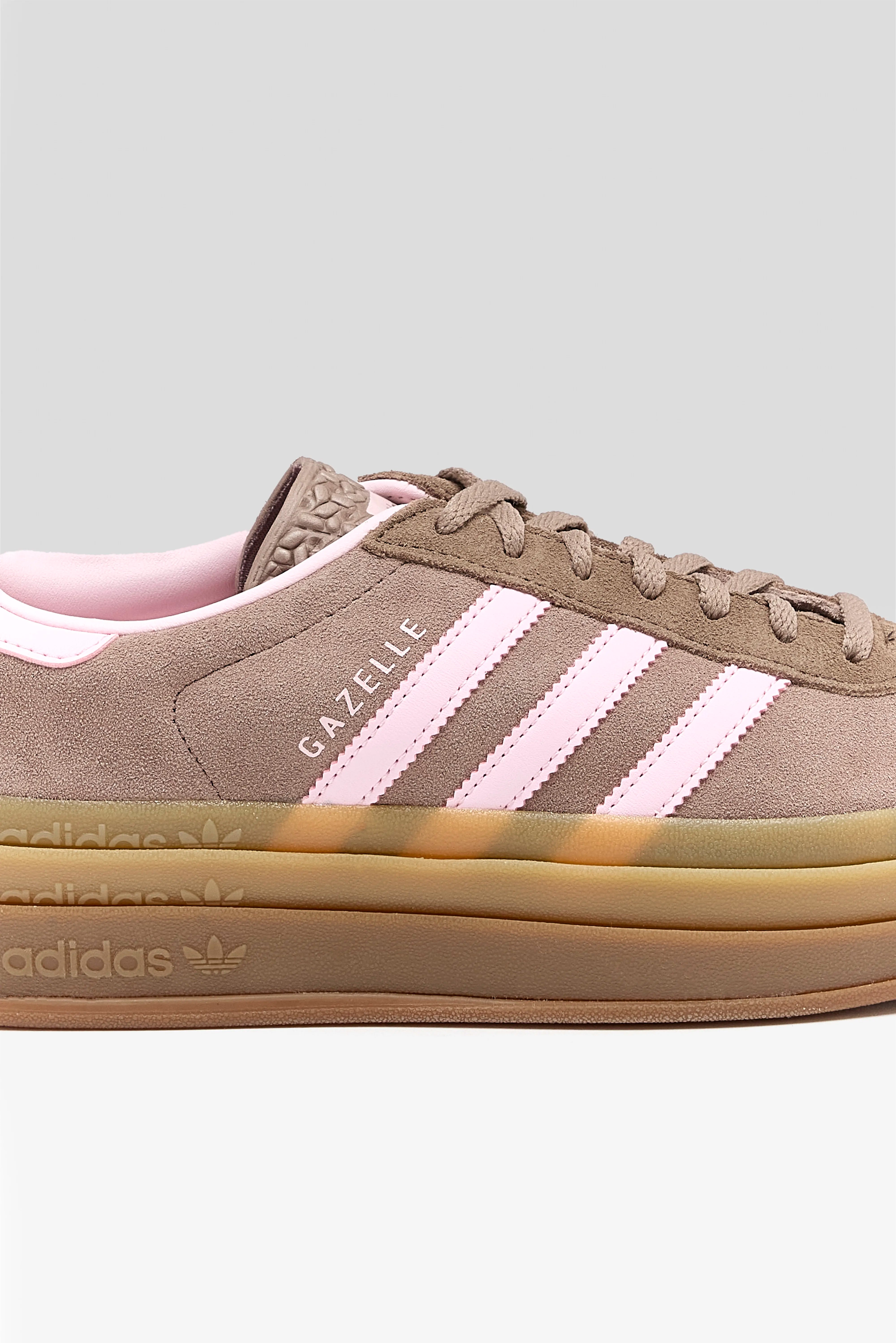 Gazelle Bold for Women   (252 / W / BROWN)