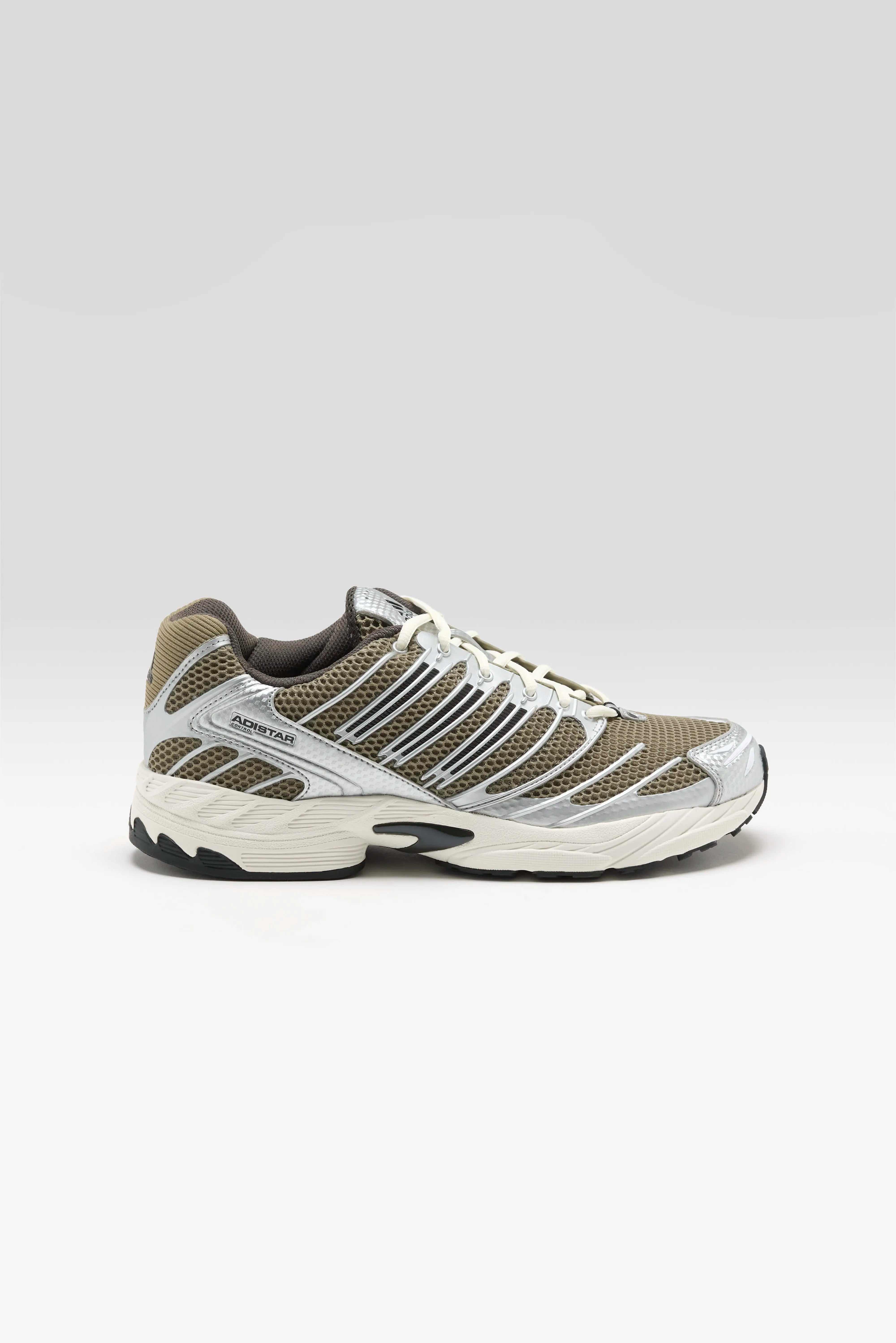 Adidas Adistar Control 3 voor Heren (261 / M / OLIVE)