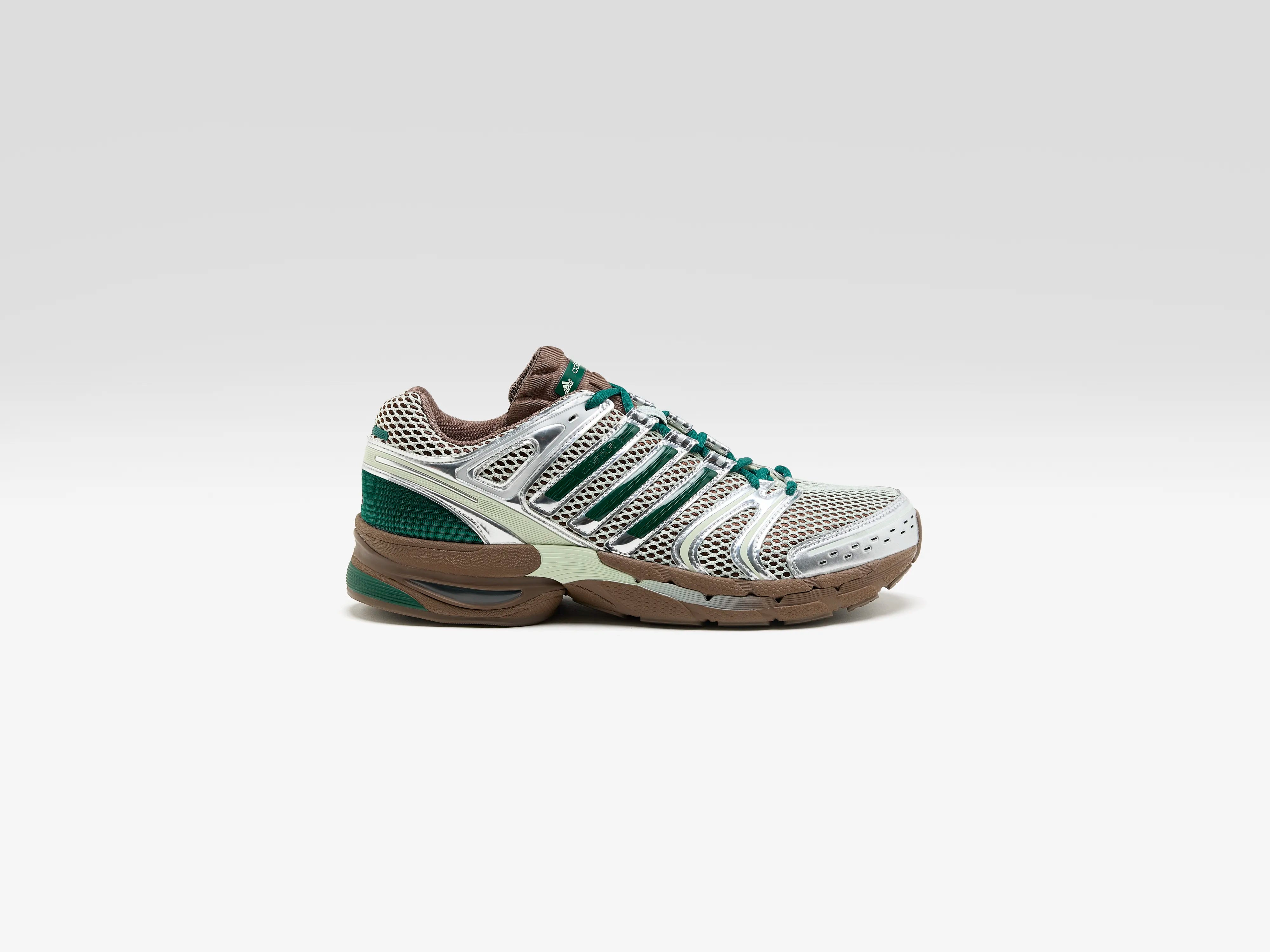 Adistar Control 5 pour Homme (261 / M / BROWN)
