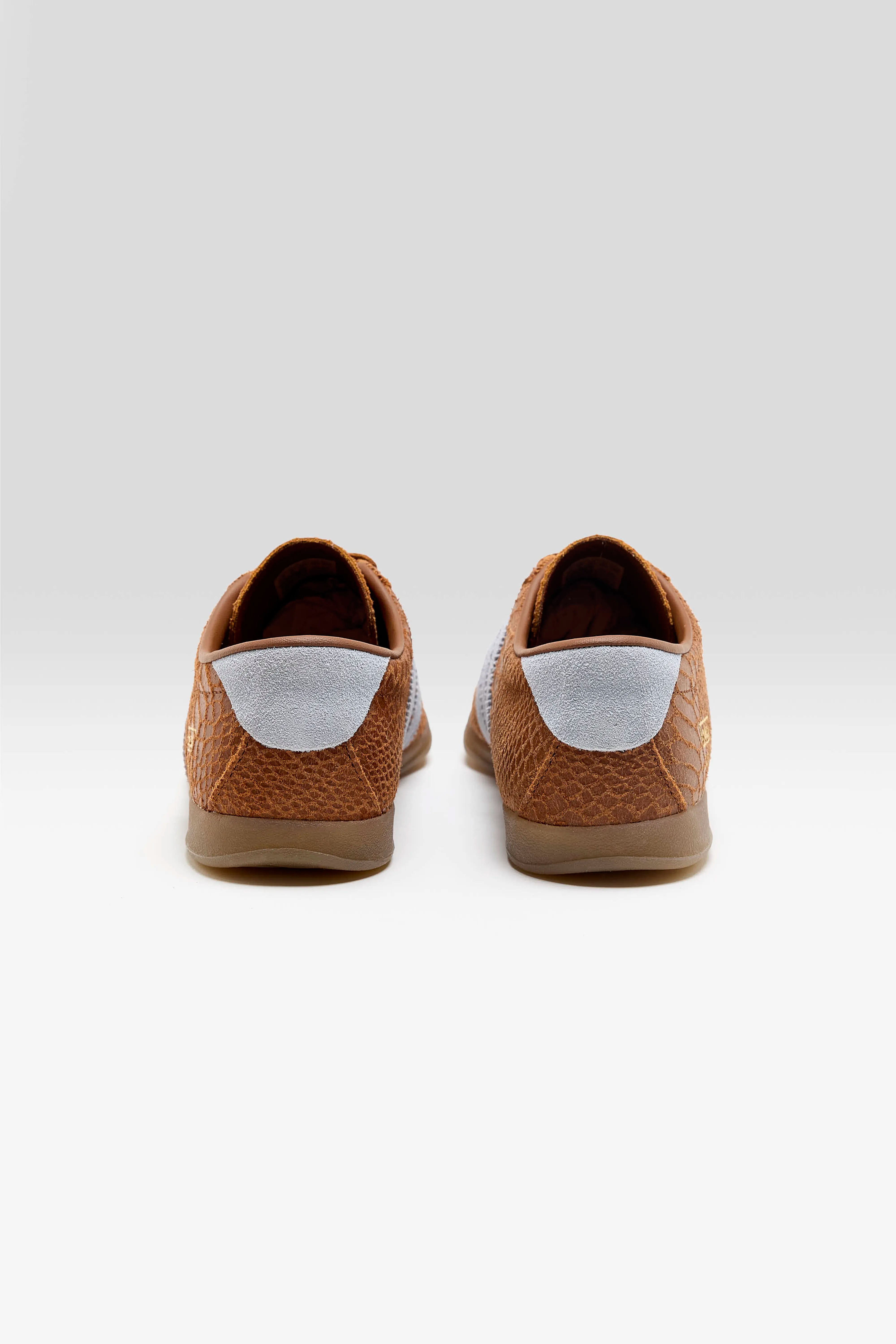 Gazelle Lo Pro for Women (261 / W / BROWN)