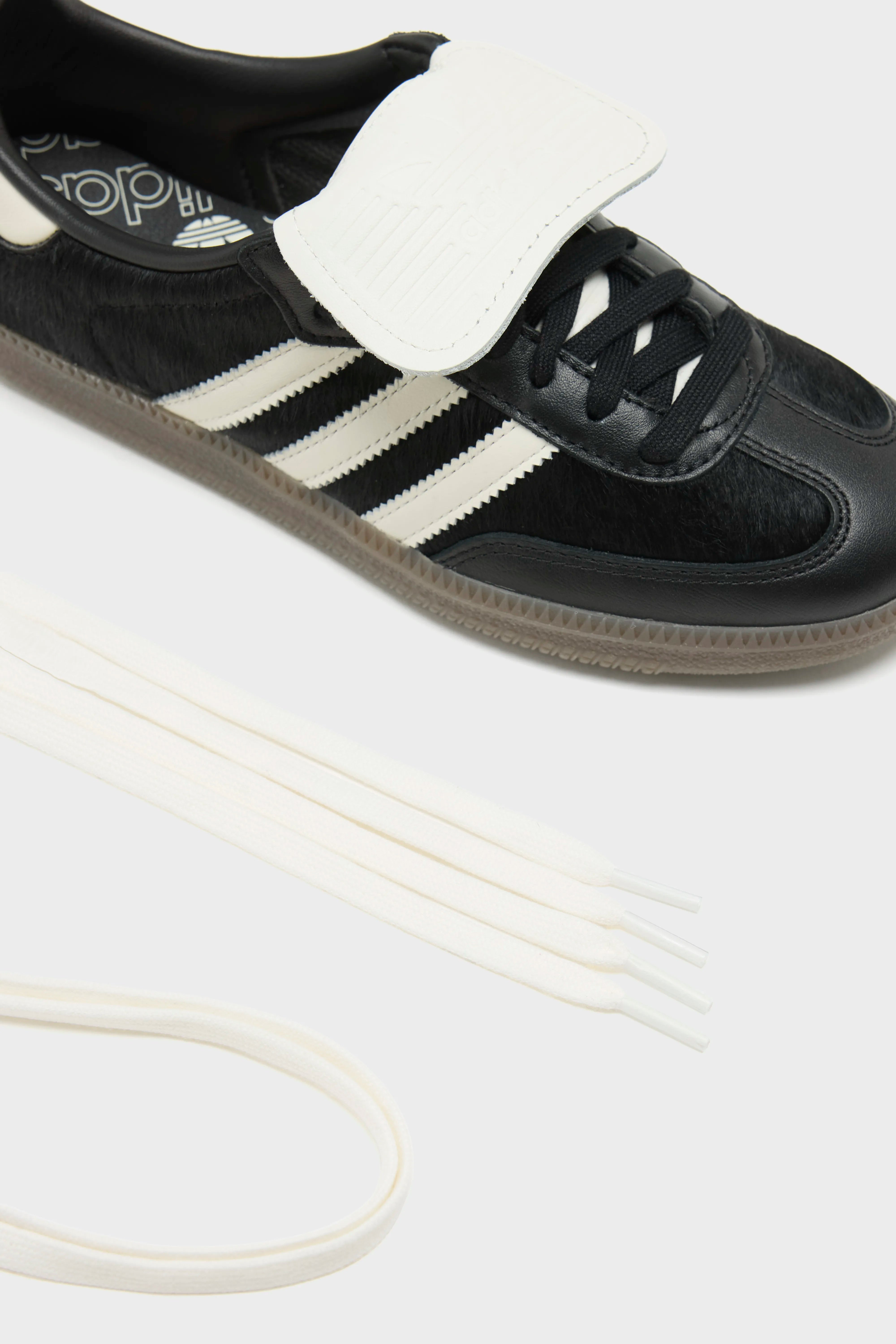 Samba LT for Women (261 / W / BLACK)