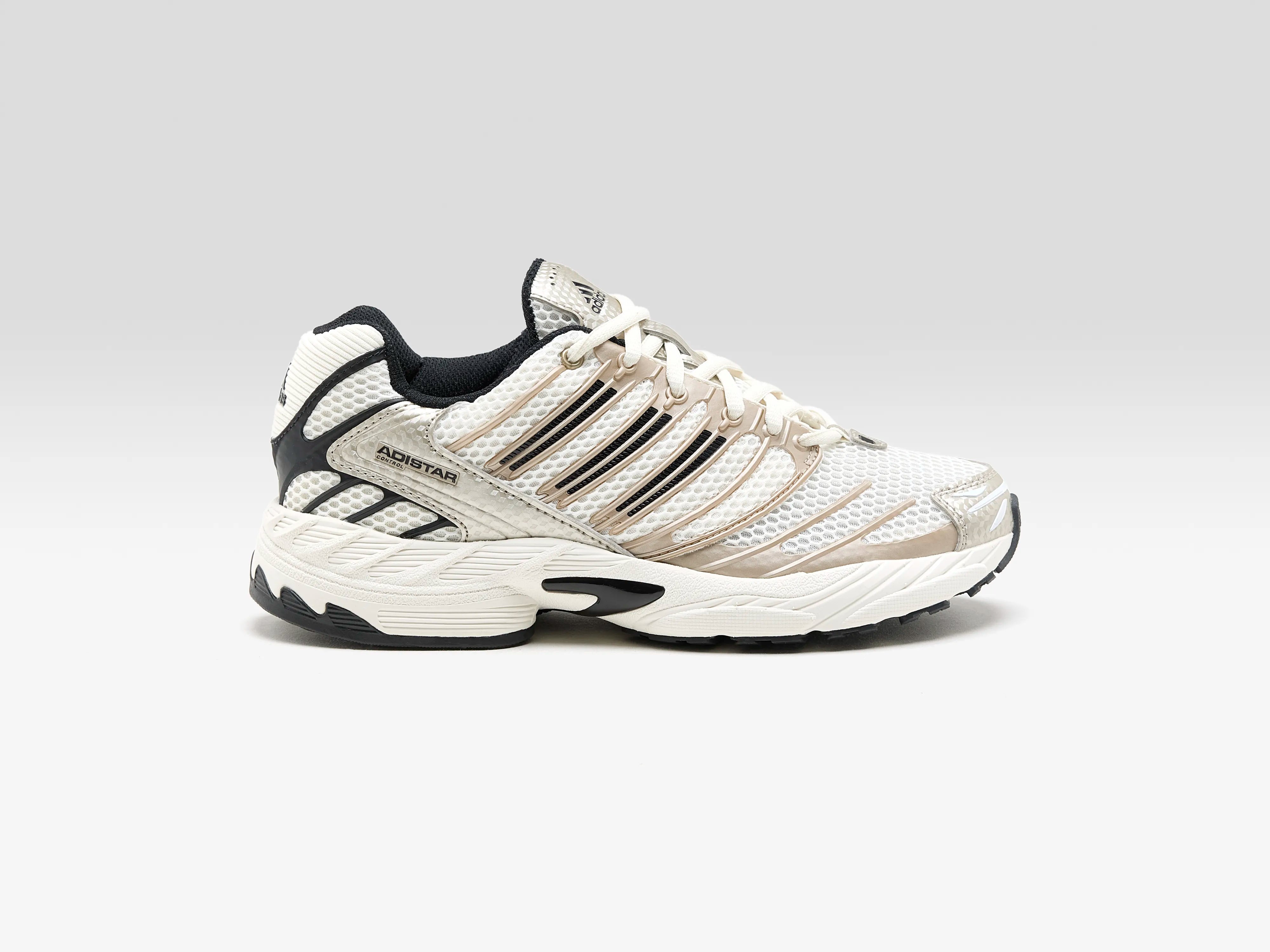 Adistar Control 3 for Junior (261 / B / WHITE)