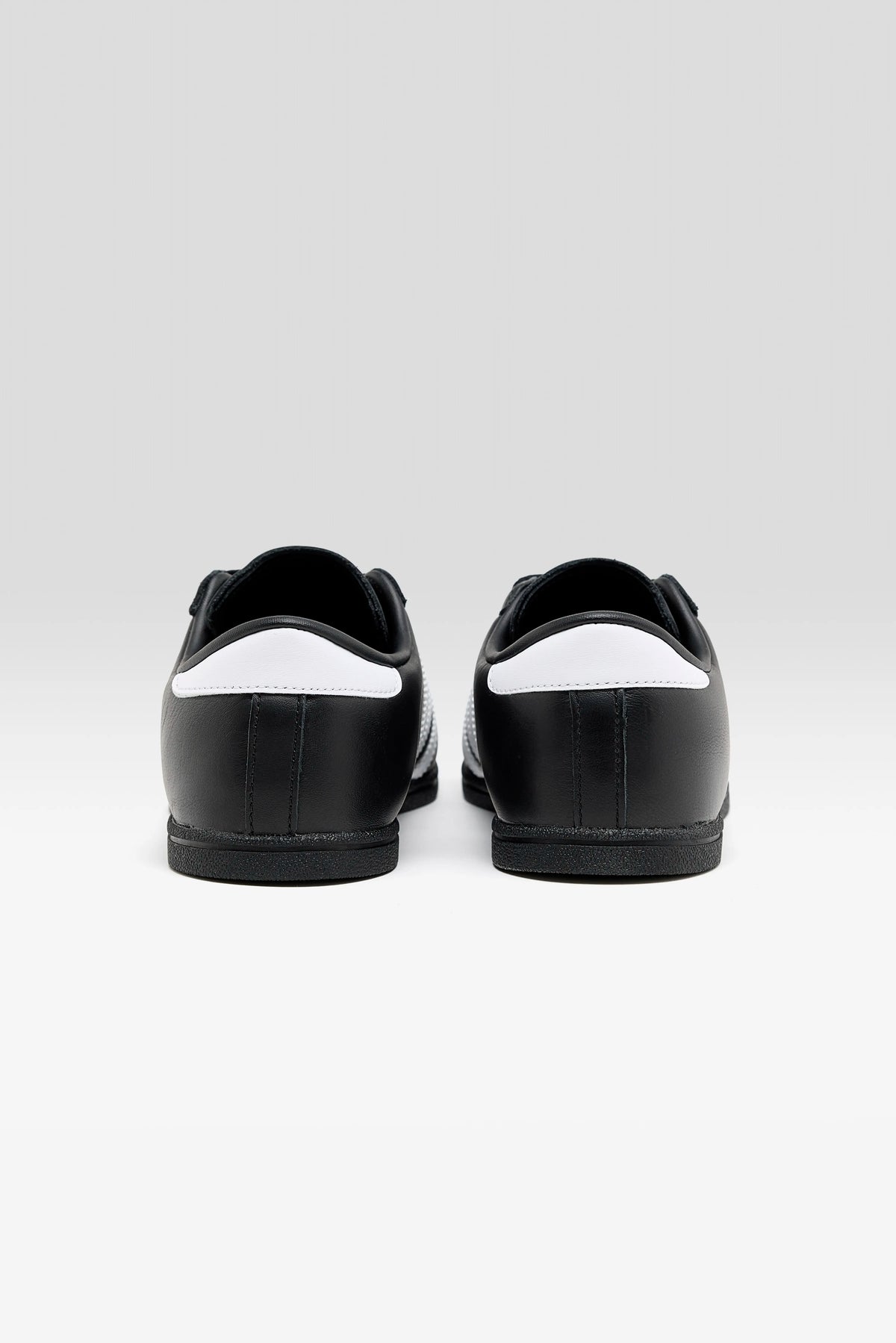 Superstar Lo Pro für Damen (262 / W / BLACK)