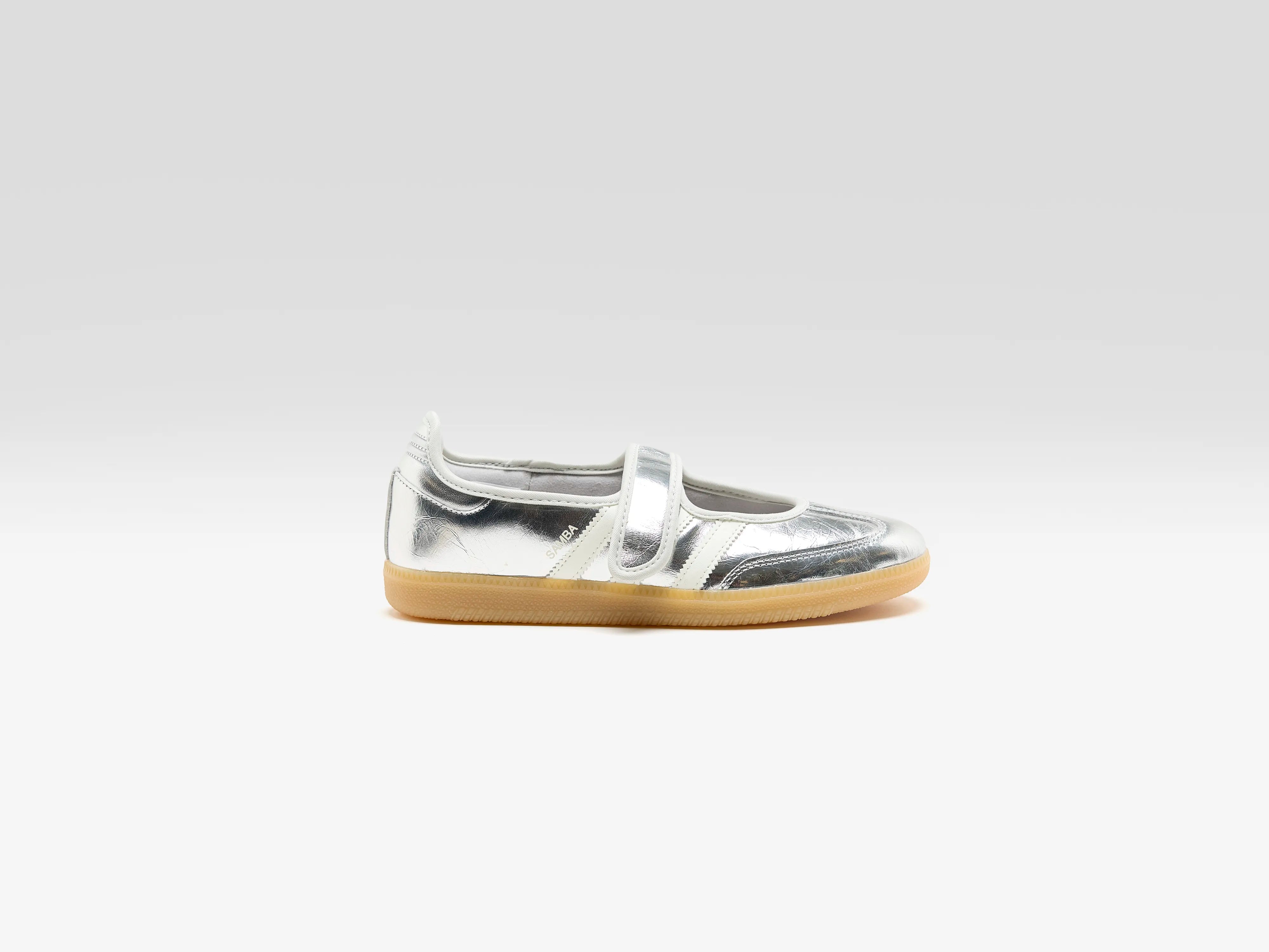 Samba Jane for Women (262 / W / SILVER)