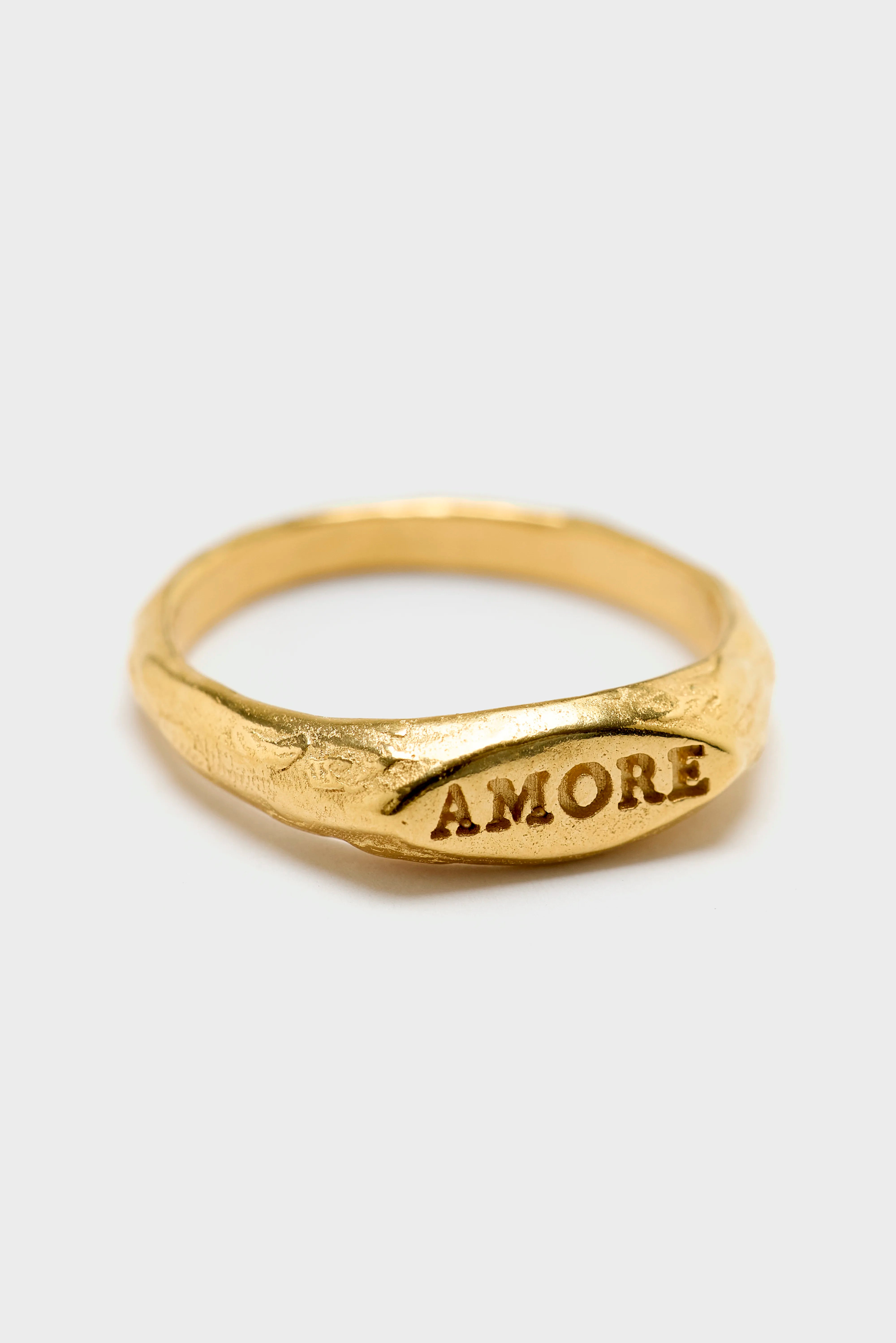 Amore Signet Ring (252 / W / GOLD)