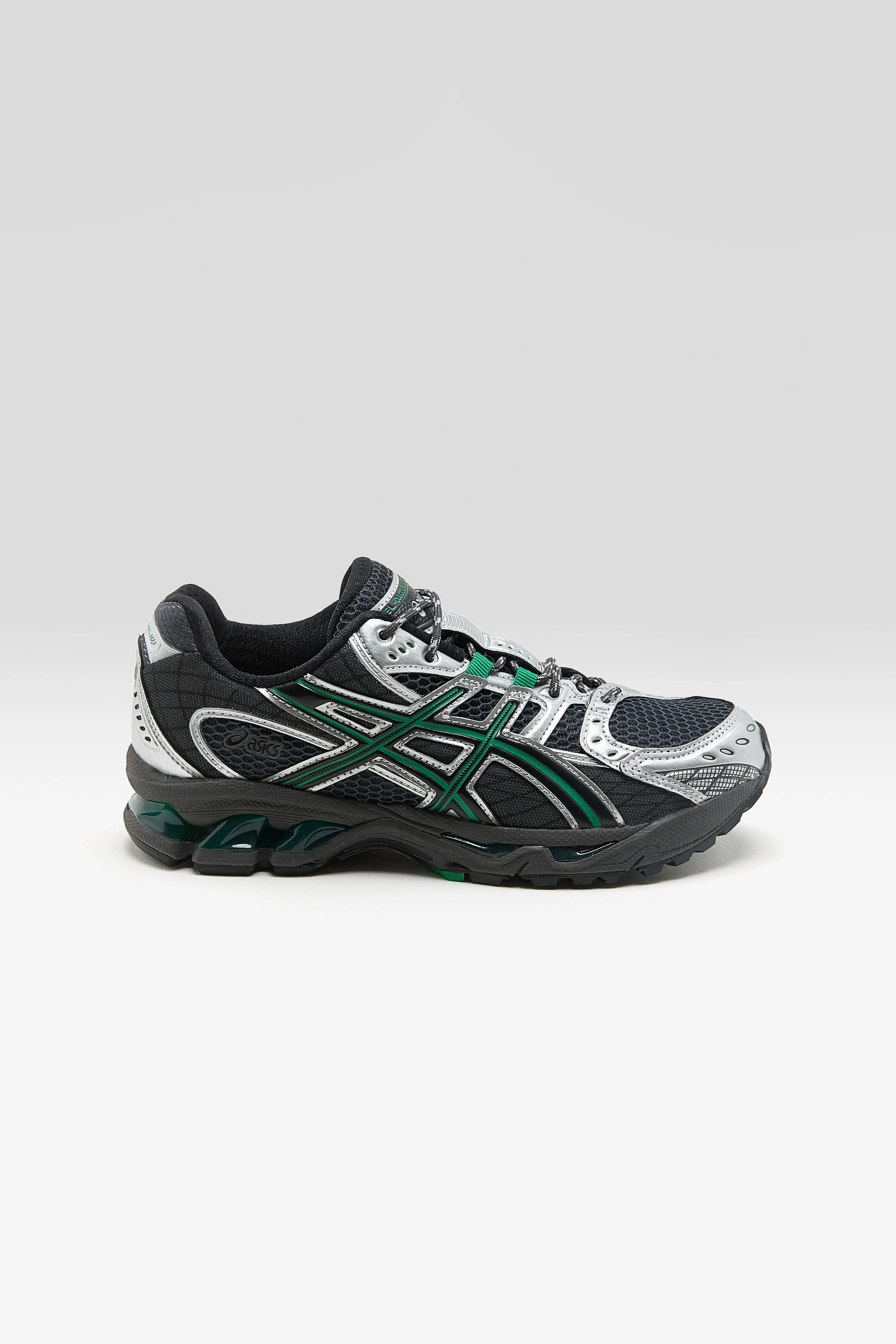 Gel-Nimbus 10.1 for Women (252 / W / BLACK)