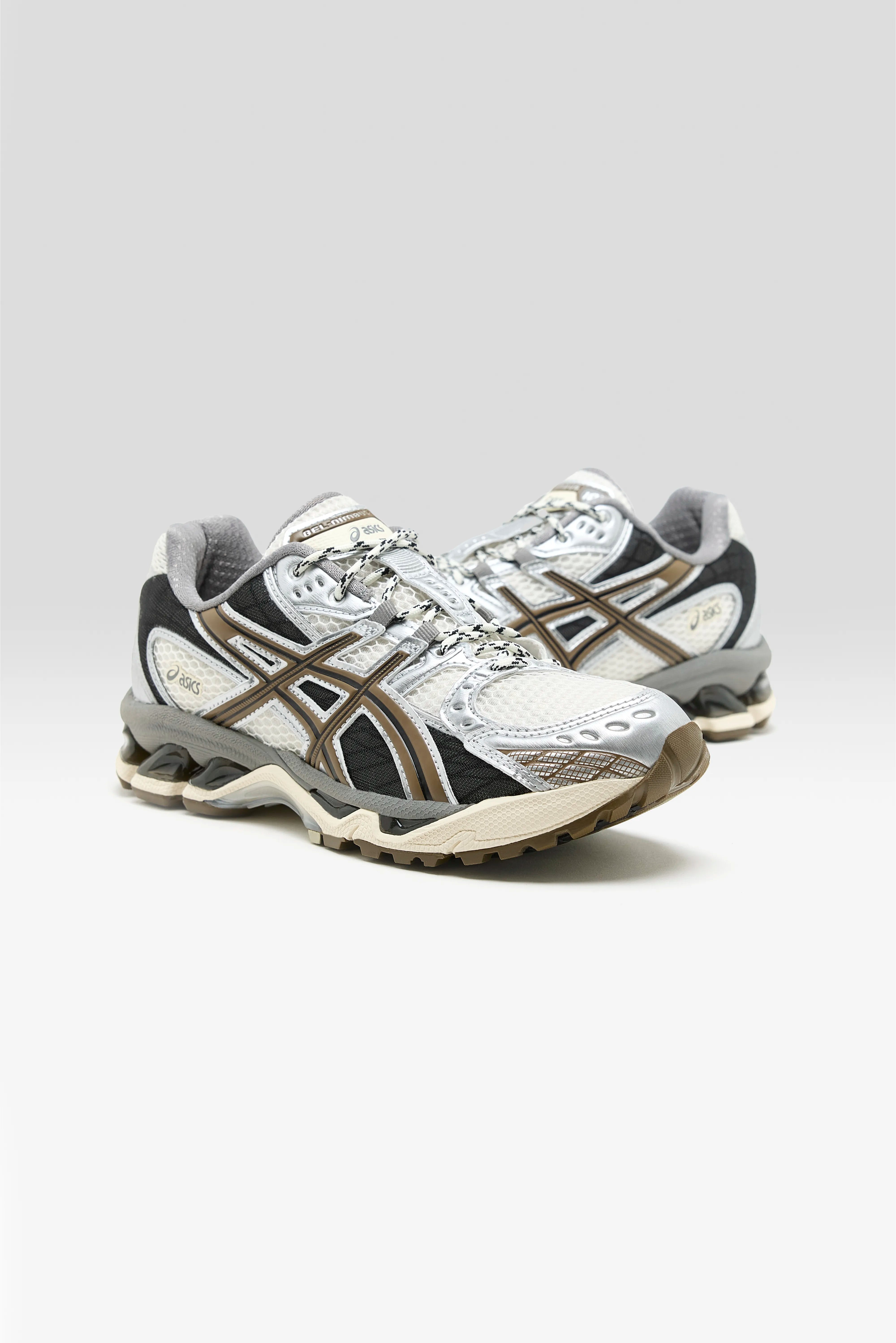 Gel-Nimbus 10.1 for Women (252 / W / BROWN)