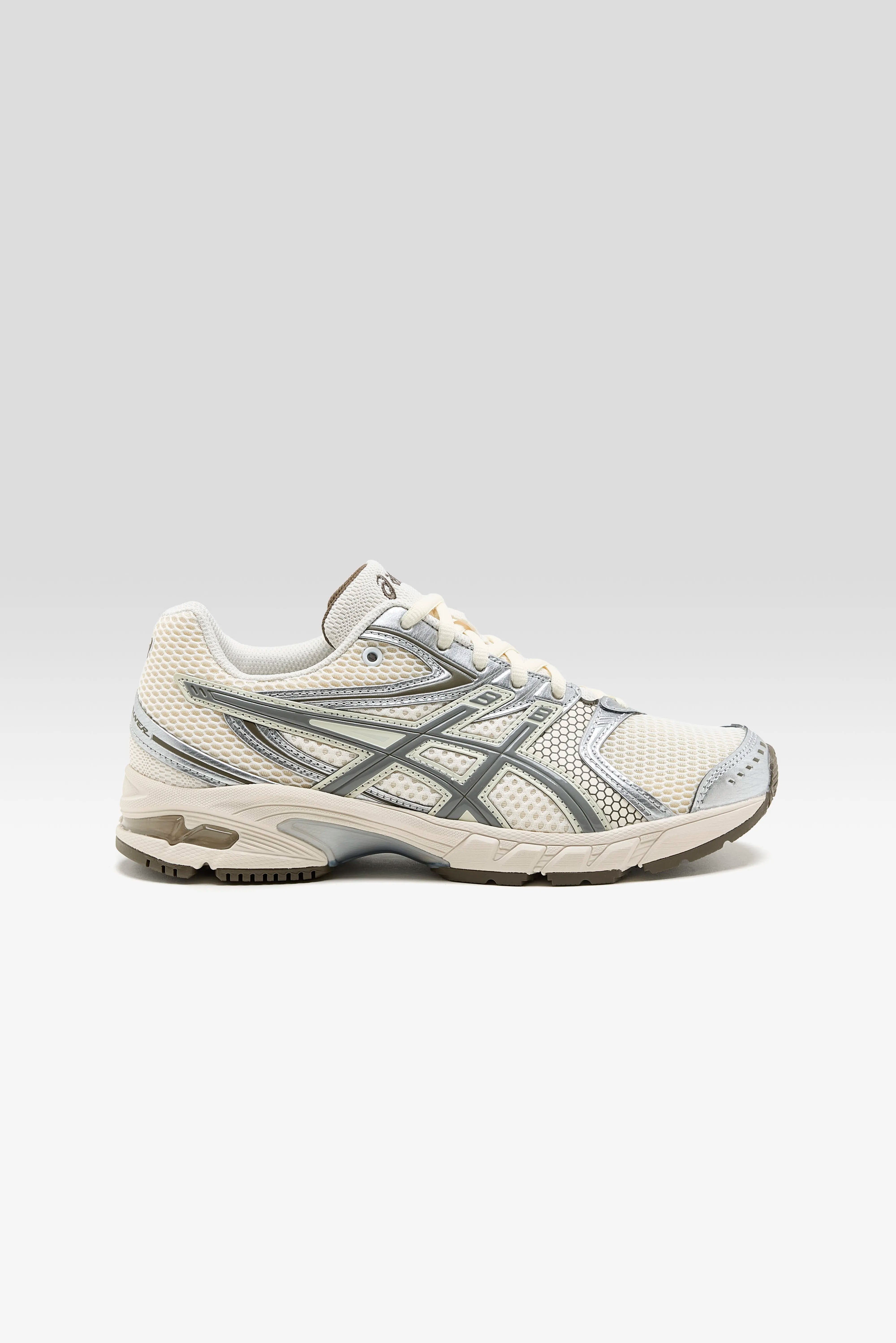 Gel-DS Trainer 14 for Women (261 / W / CREAM)