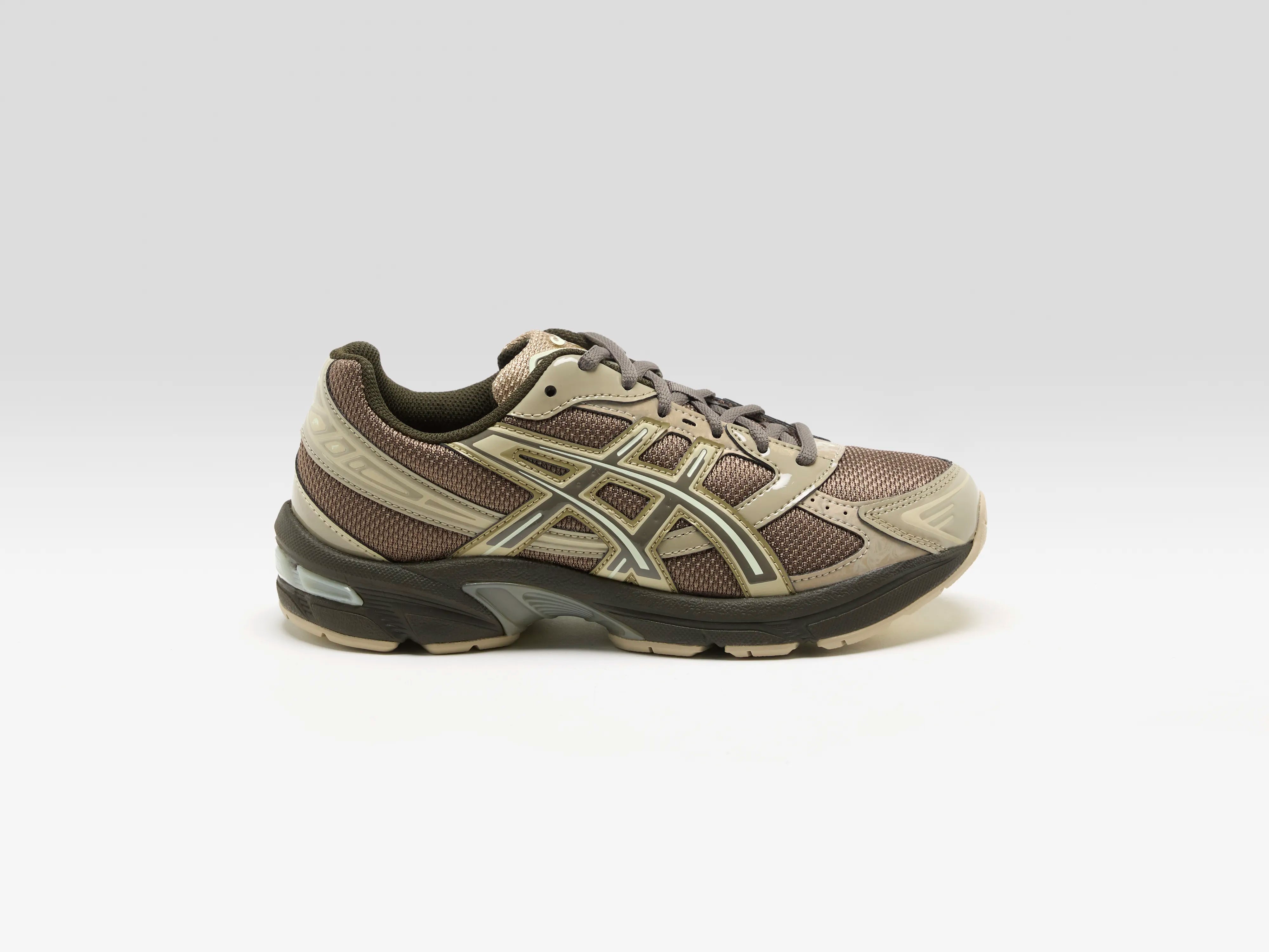 Gel-1130 for Women (261 / W / BROWN)