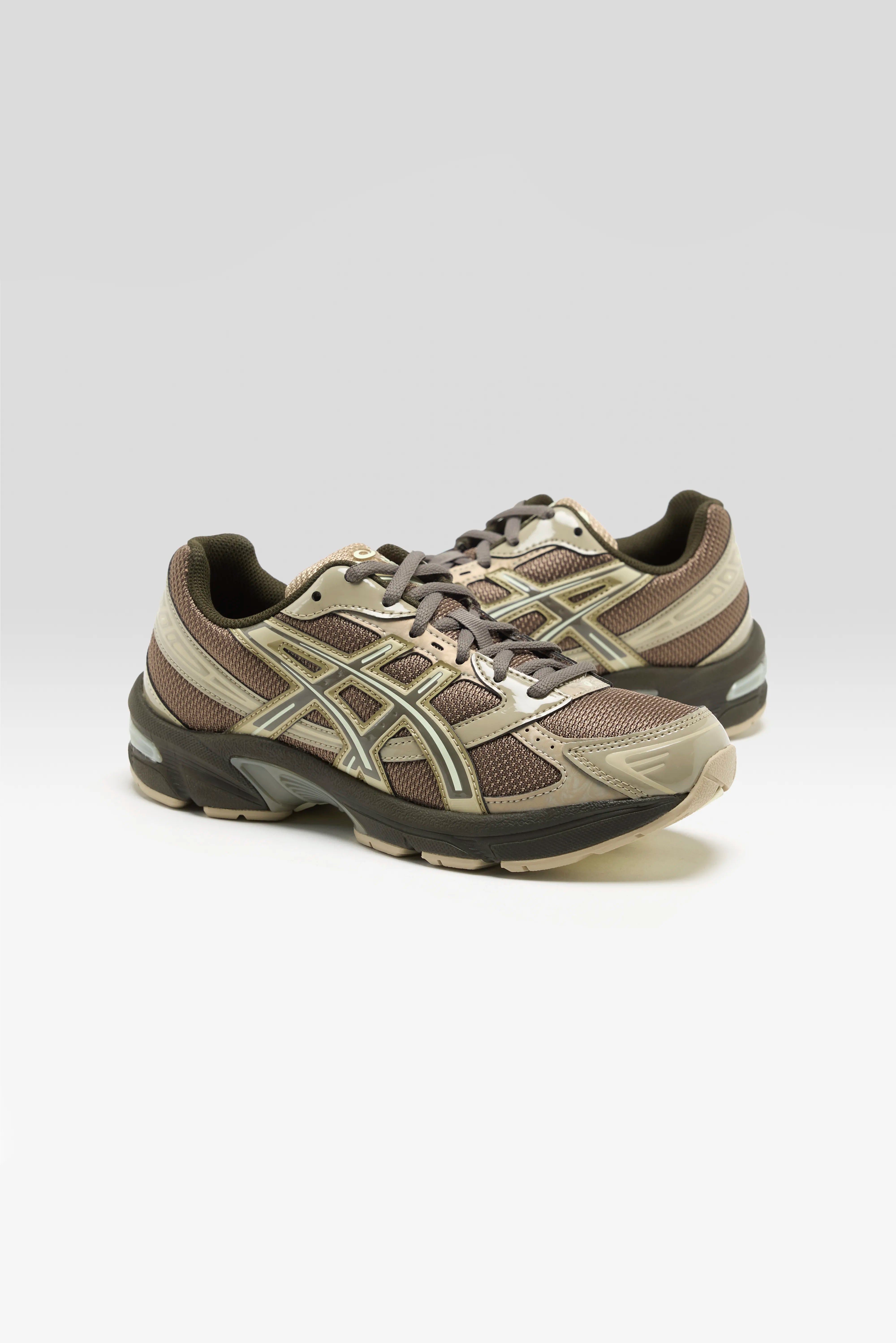 Gel-1130 for Women (261 / W / BROWN)