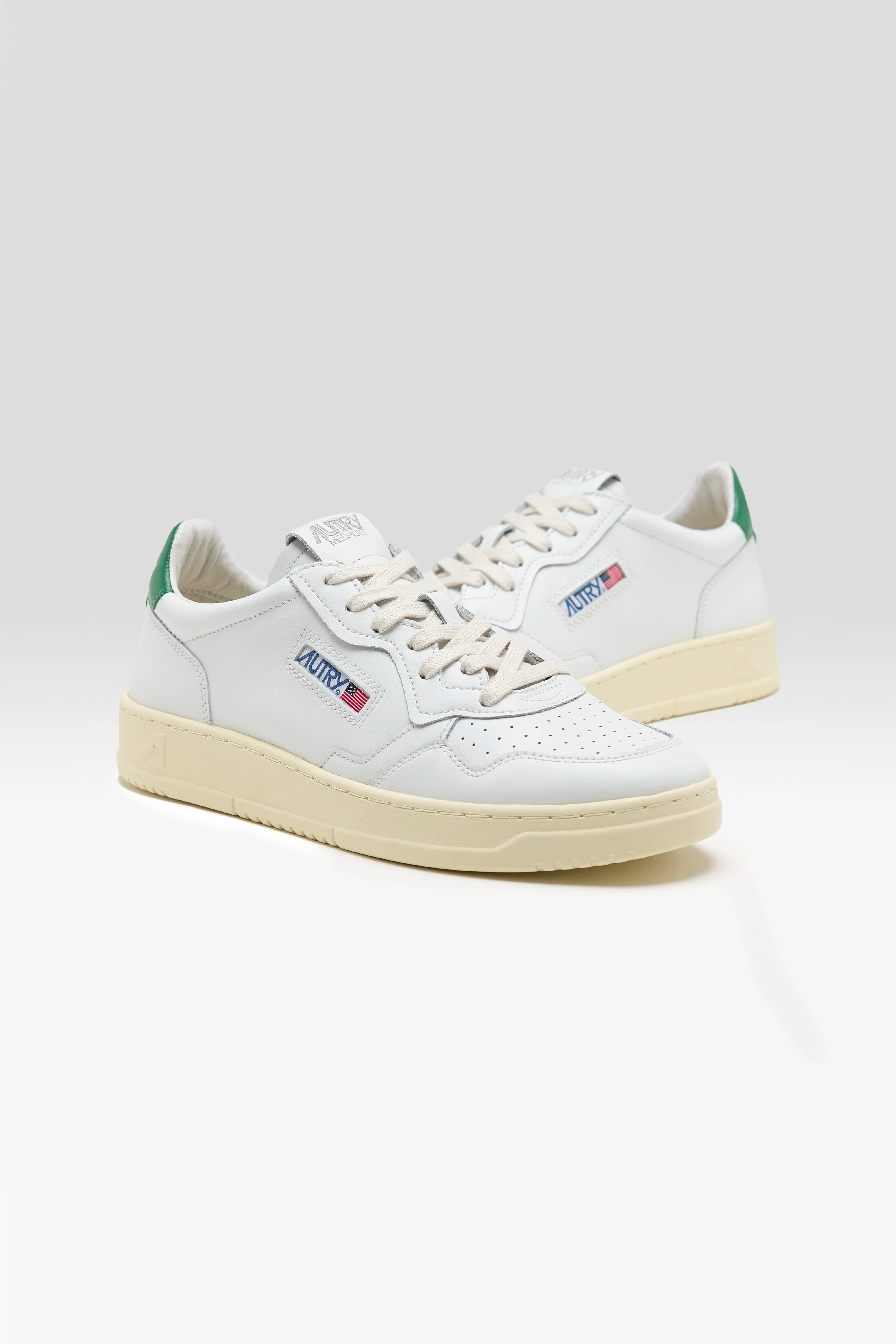 Medalist Low pour Hommes (242 / M / WHITE)