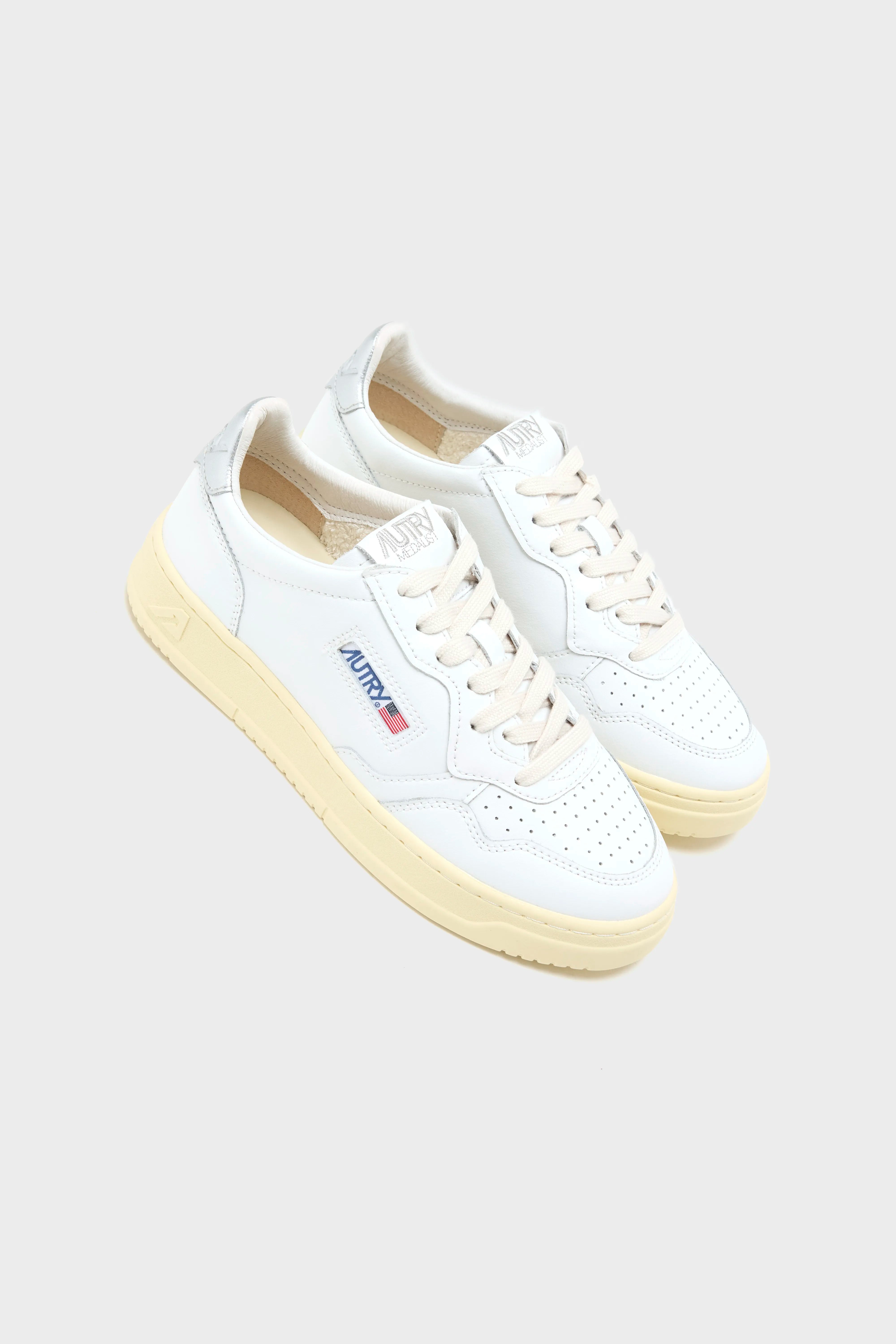 Medalist Low pour Femmes (251 / W / SILVER)