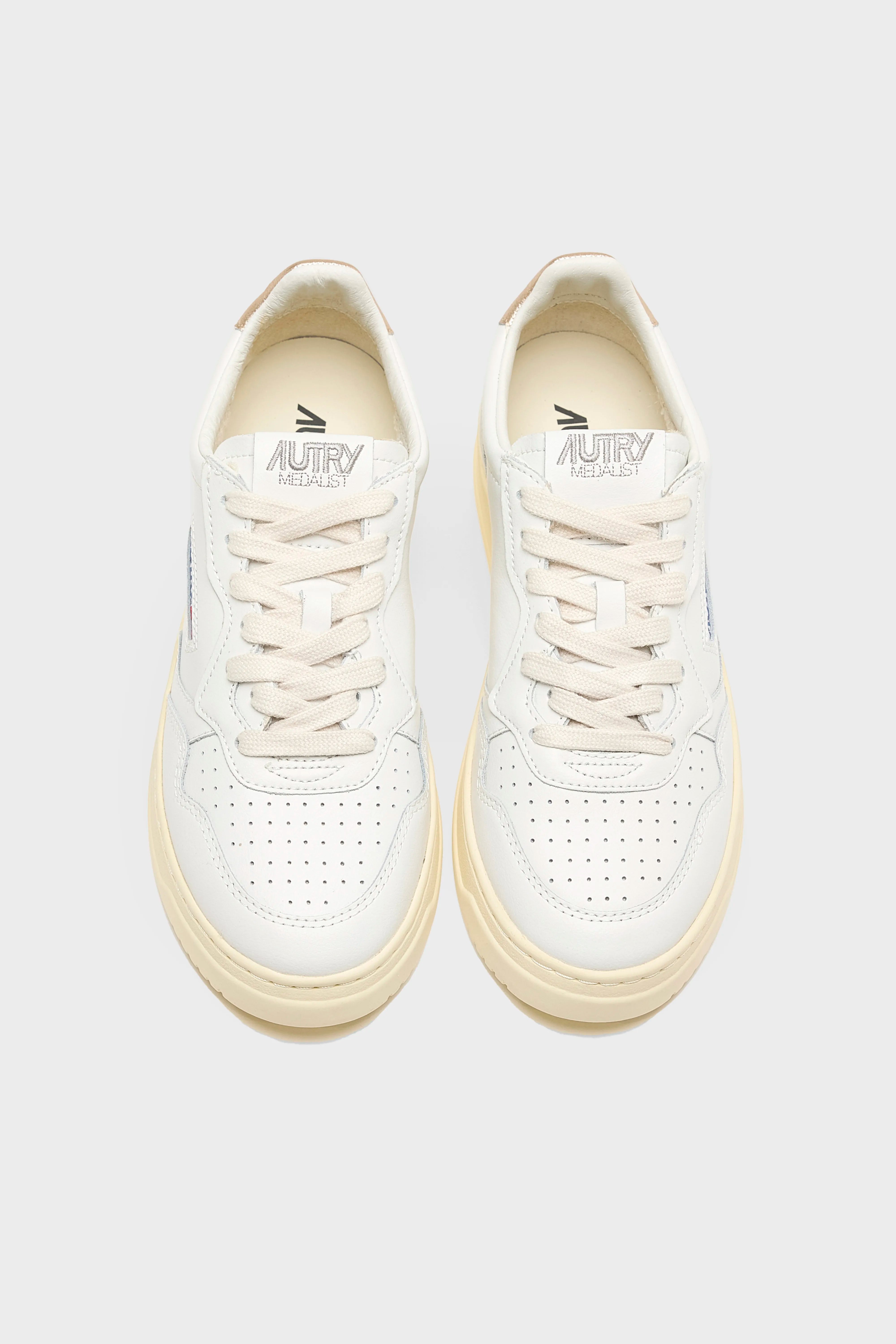 Medalist Low for Women (242 / W / GOLD)