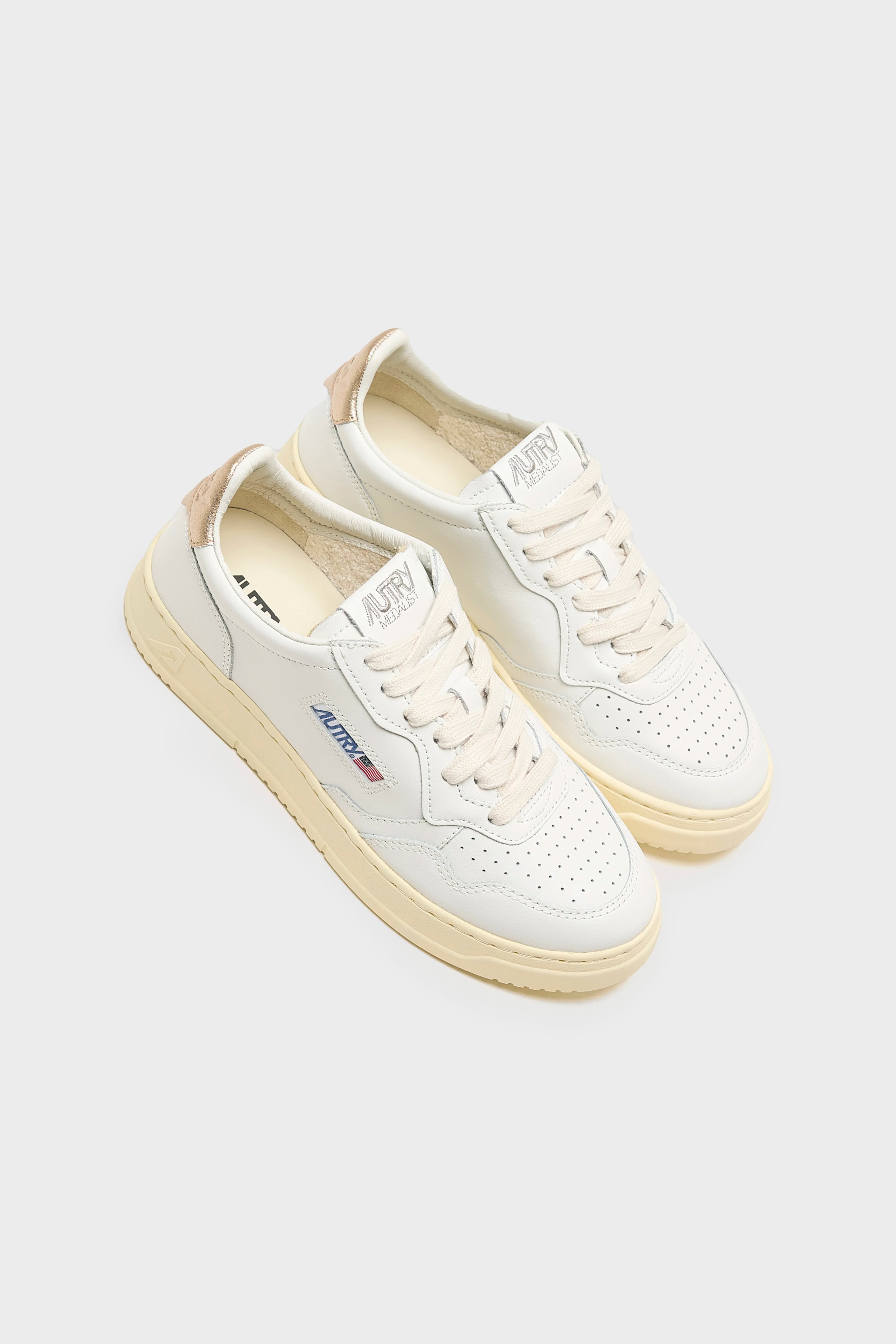 Medalist Low for Women (242 / W / GOLD)