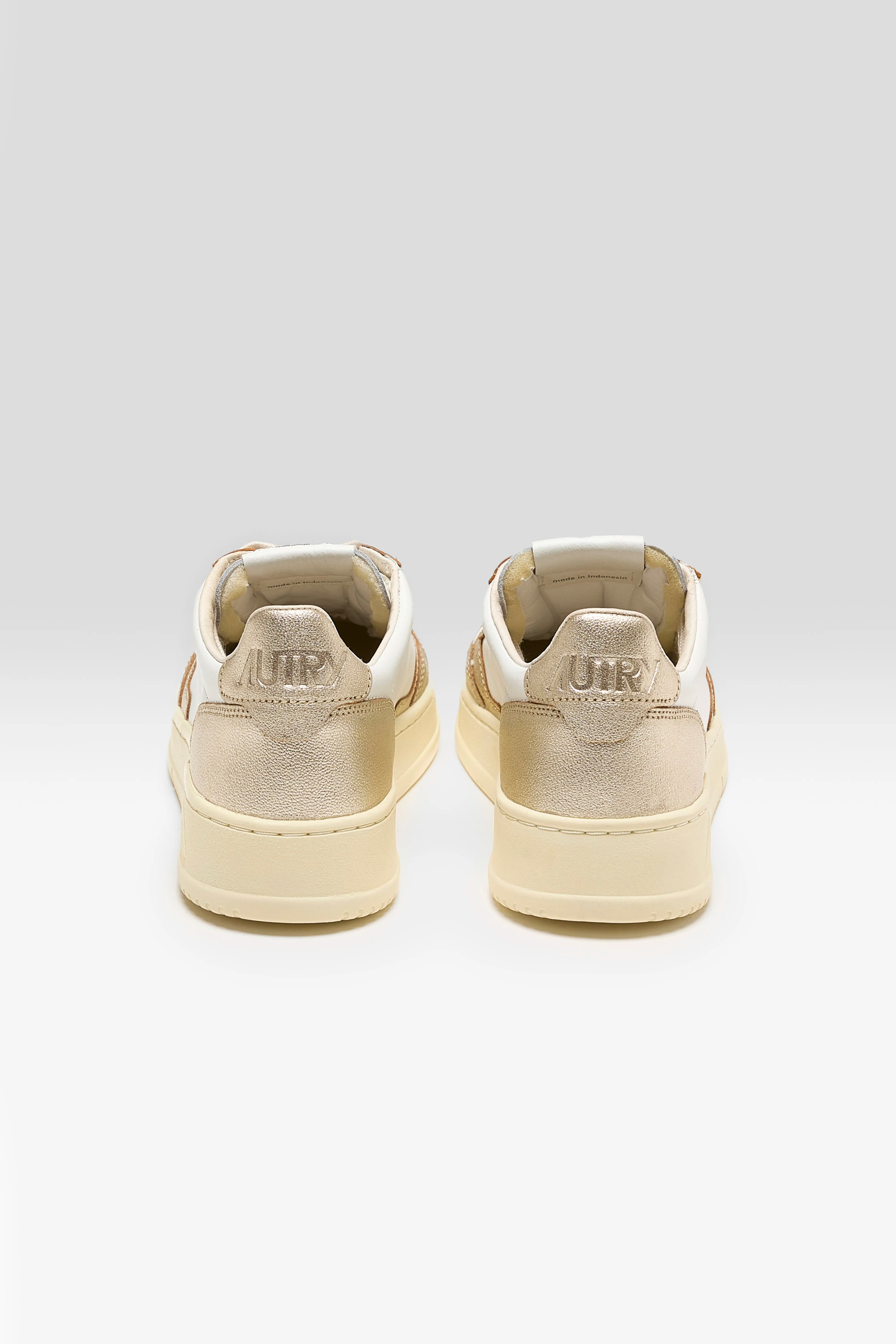 Medalist Low for Women (242 / W / GOLD)
