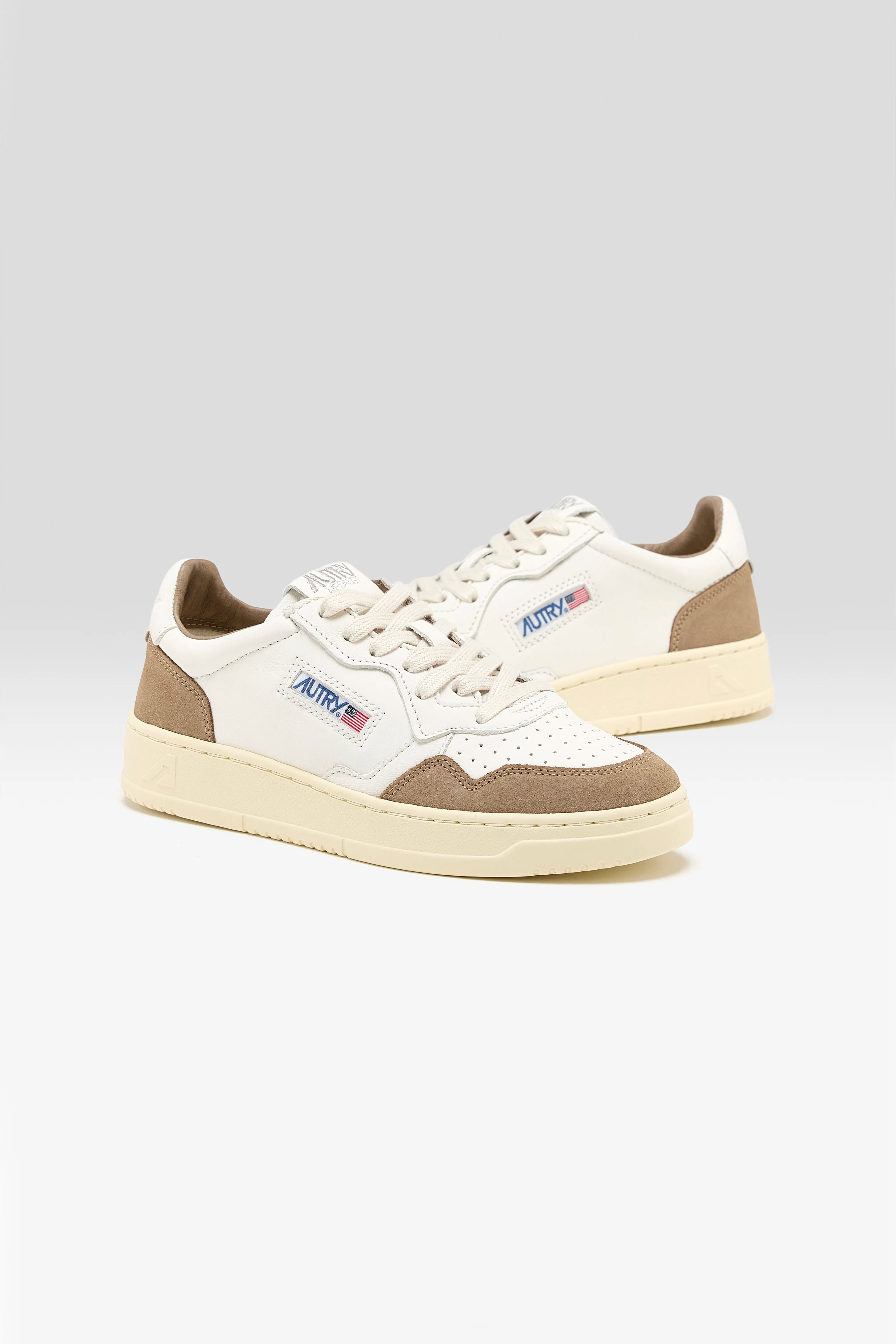 Medalist Low pour Femmes (252 / W / LIGHT BROWN)