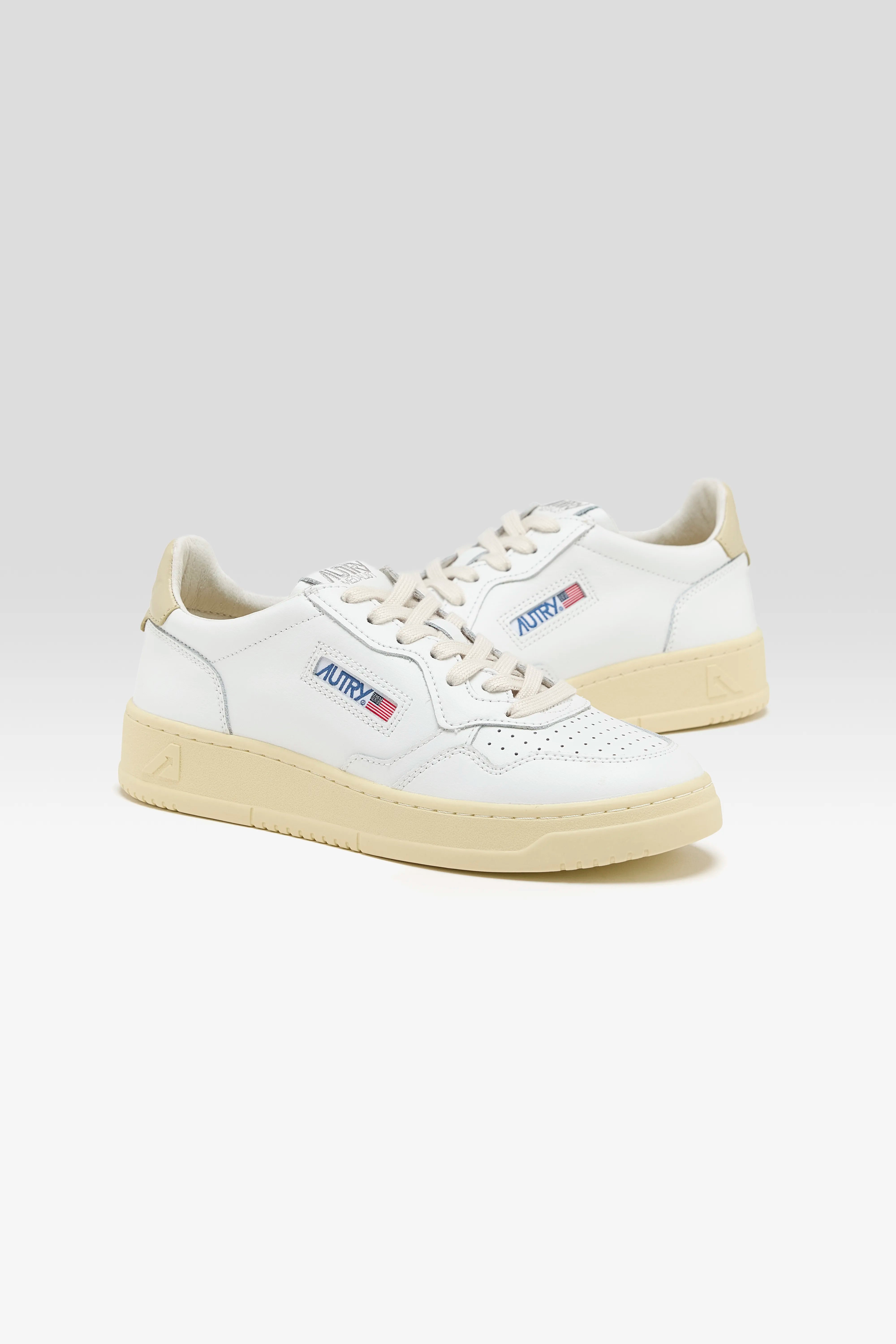 Medalist Low voor Vrouwen  (252 / W / BEIGE)