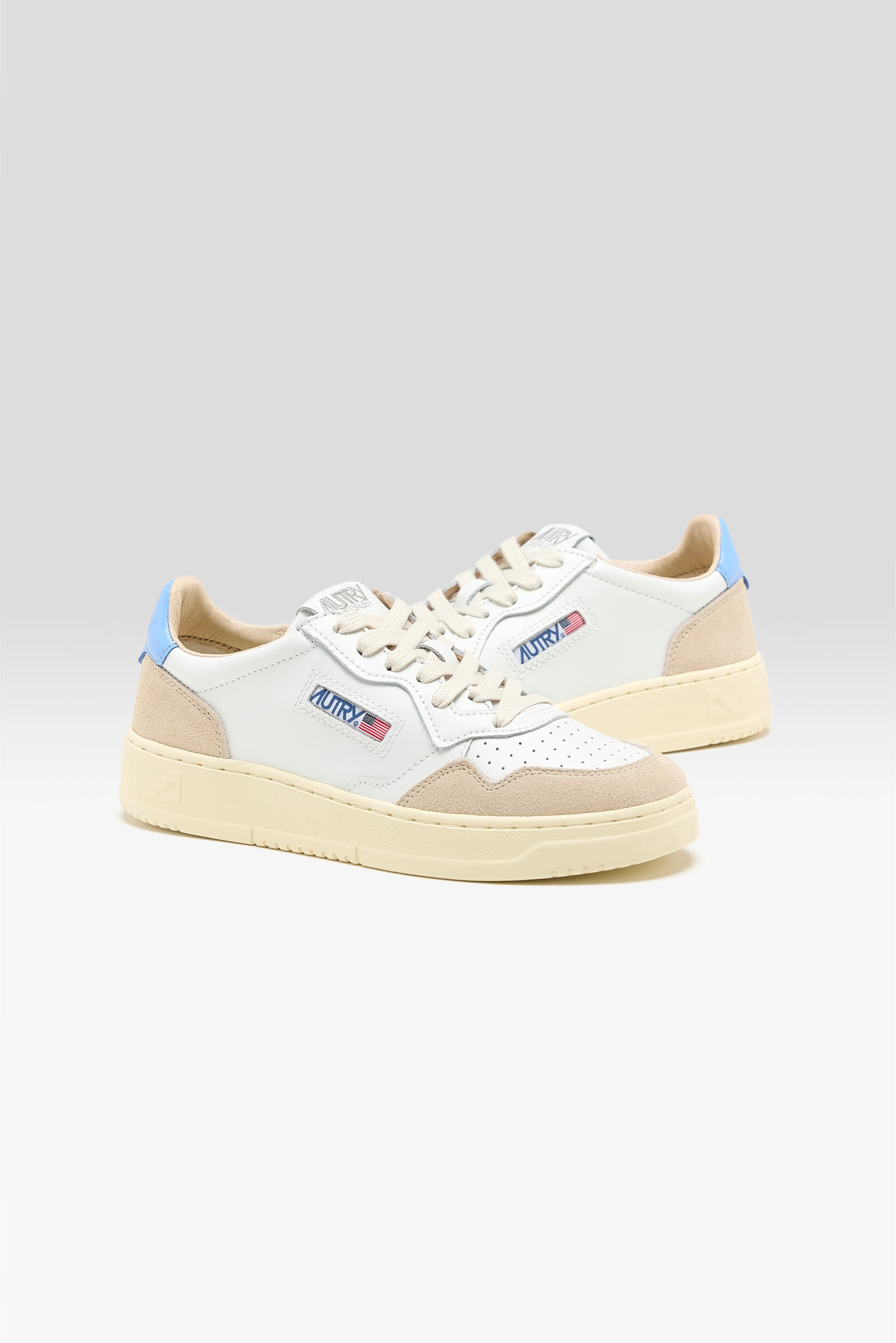 Medalist Low for Women (252 / W / BEIGE)