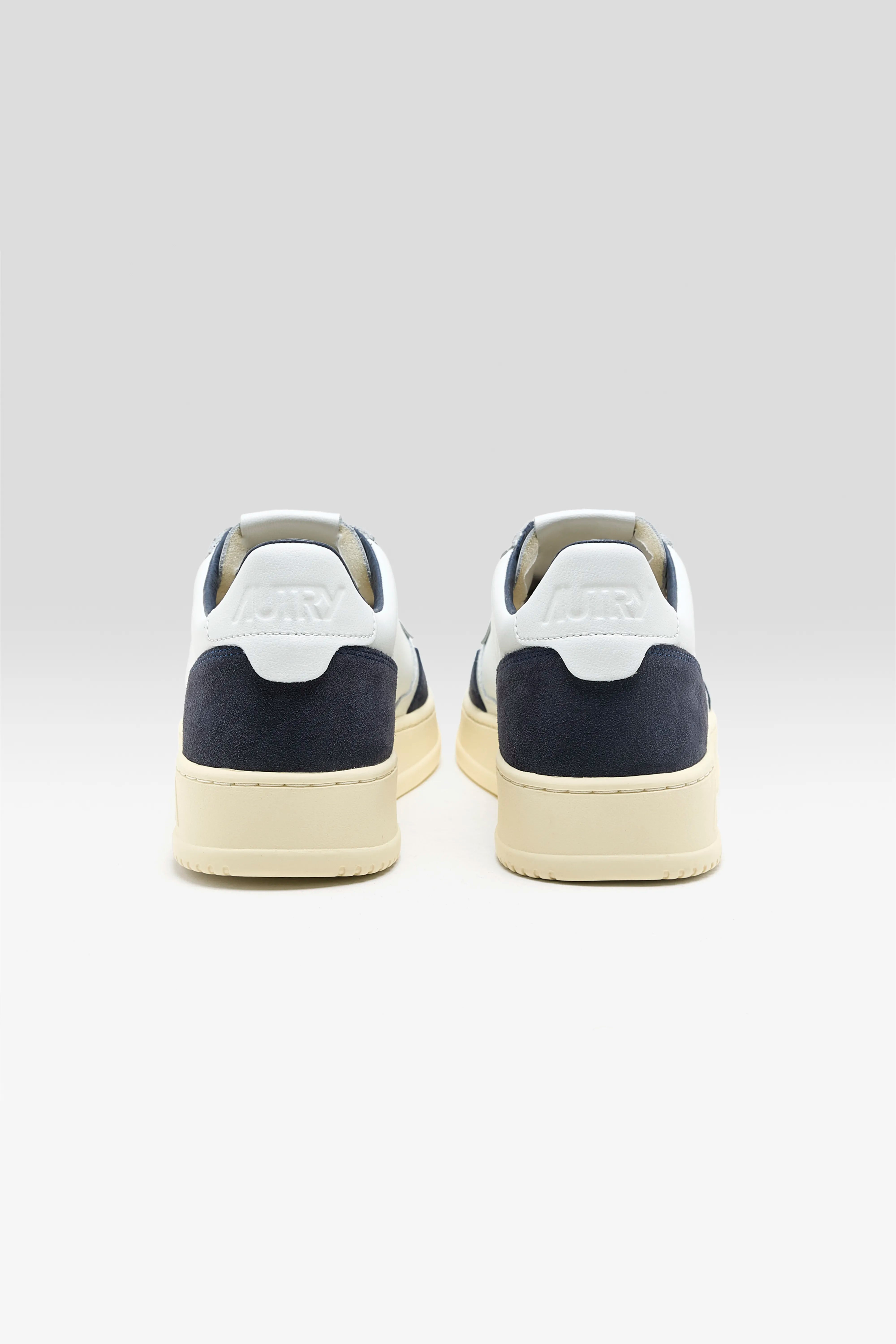 Medalist Low voor Heren (261 / M / BLACK/WHITE)