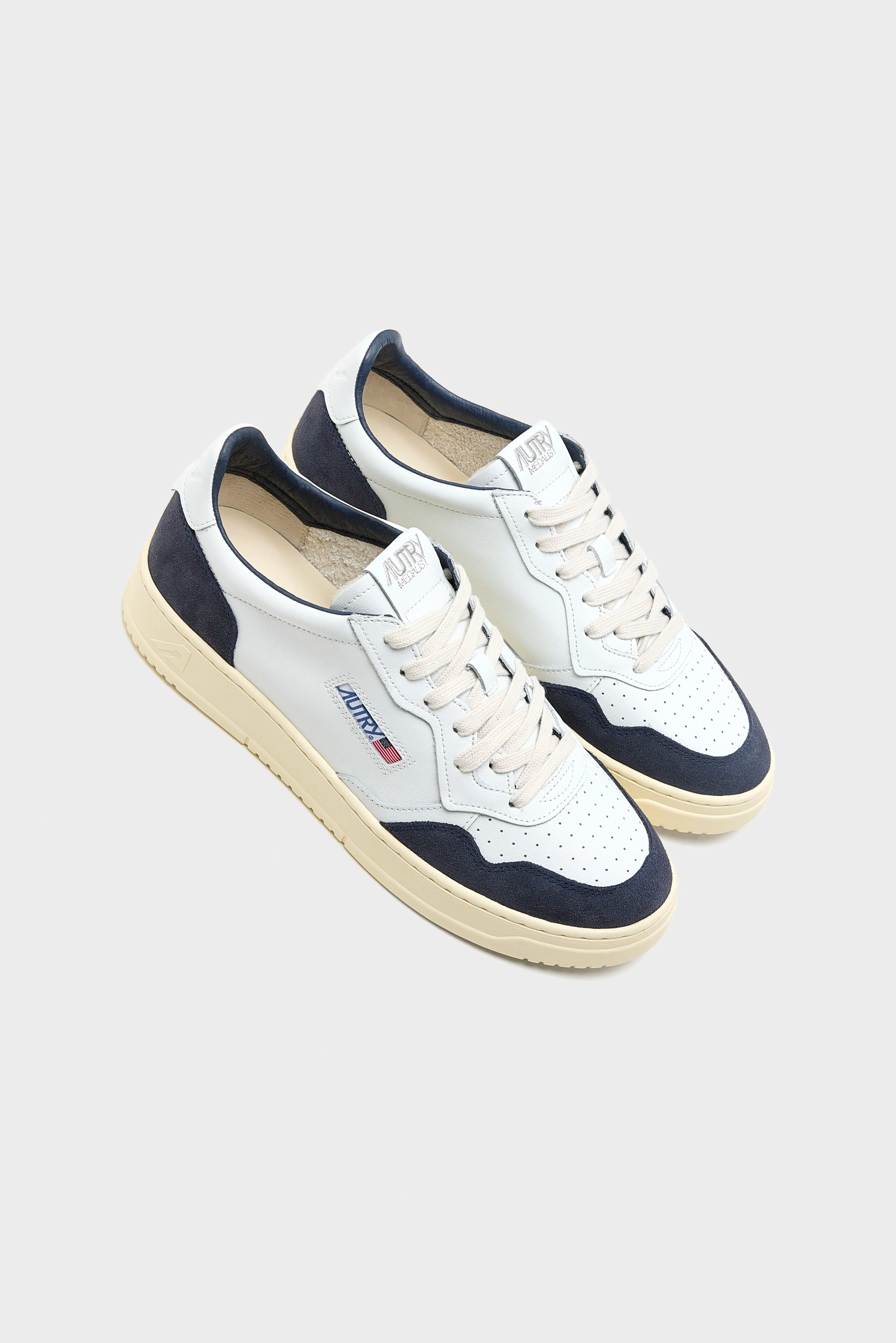 Medalist Low voor Heren (261 / M / BLACK/WHITE)