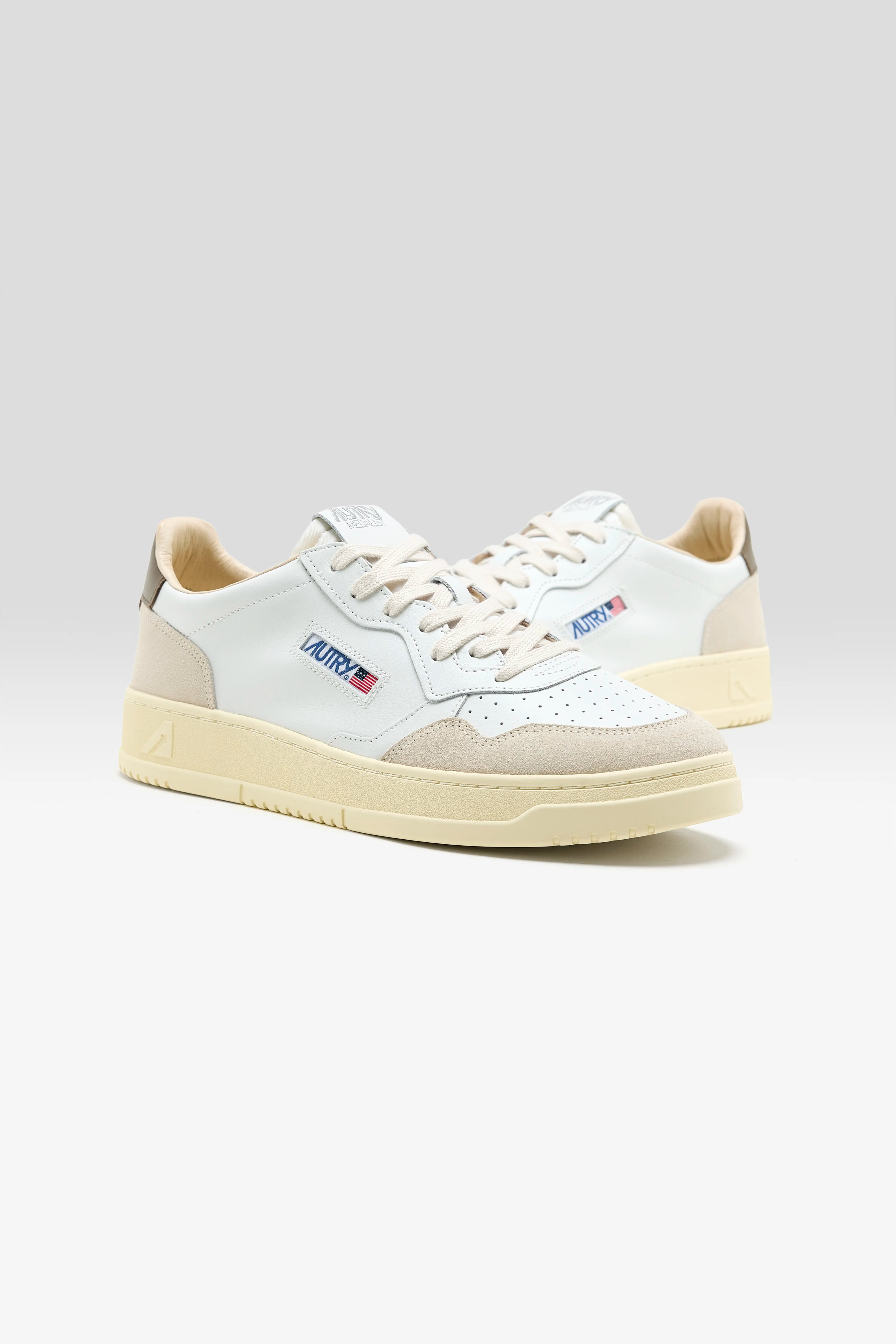 Medalist Low voor Heren (261 / M / BROWN)