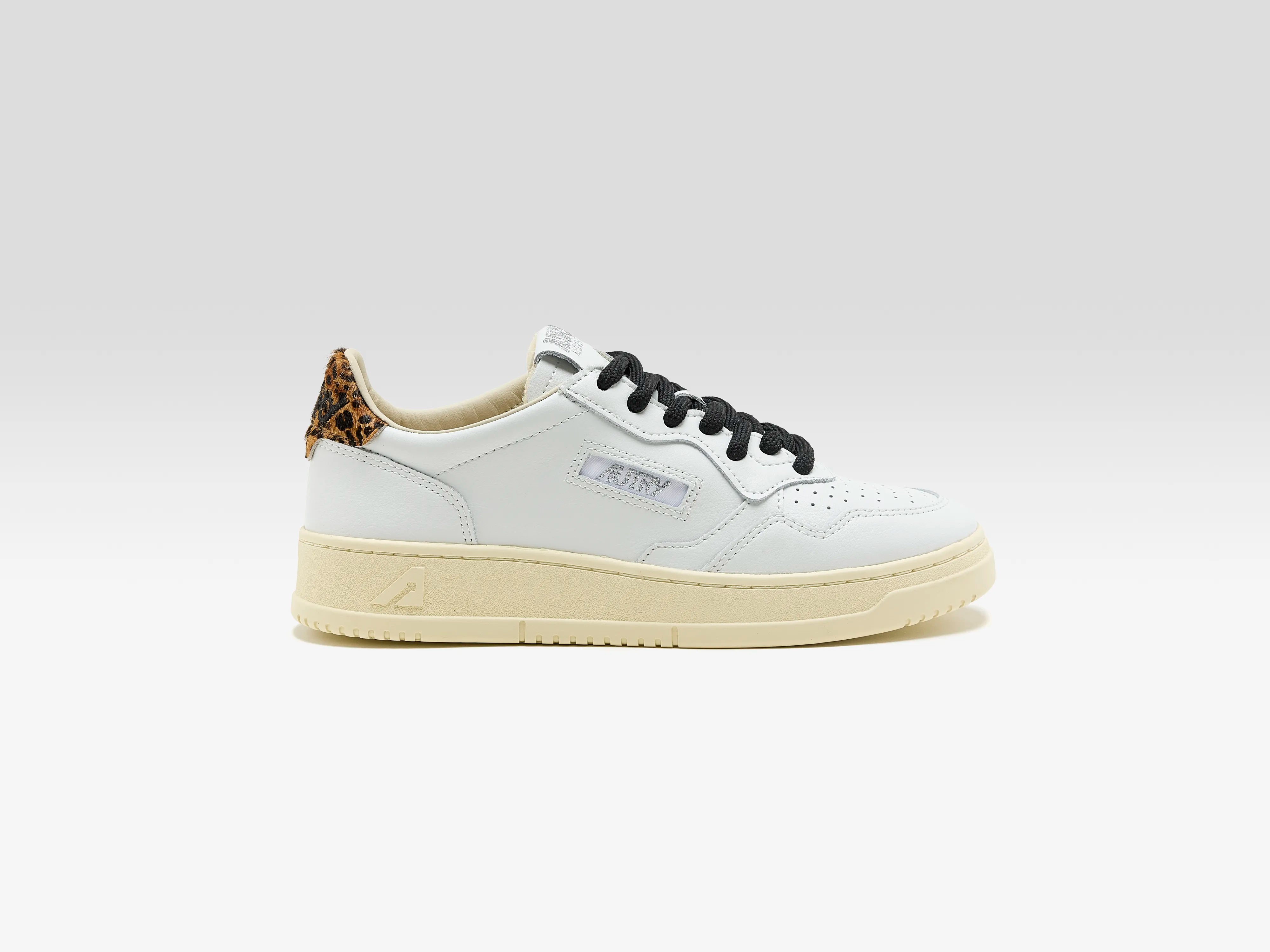 Medalist Low voor Dames (261 / W / WHITE)