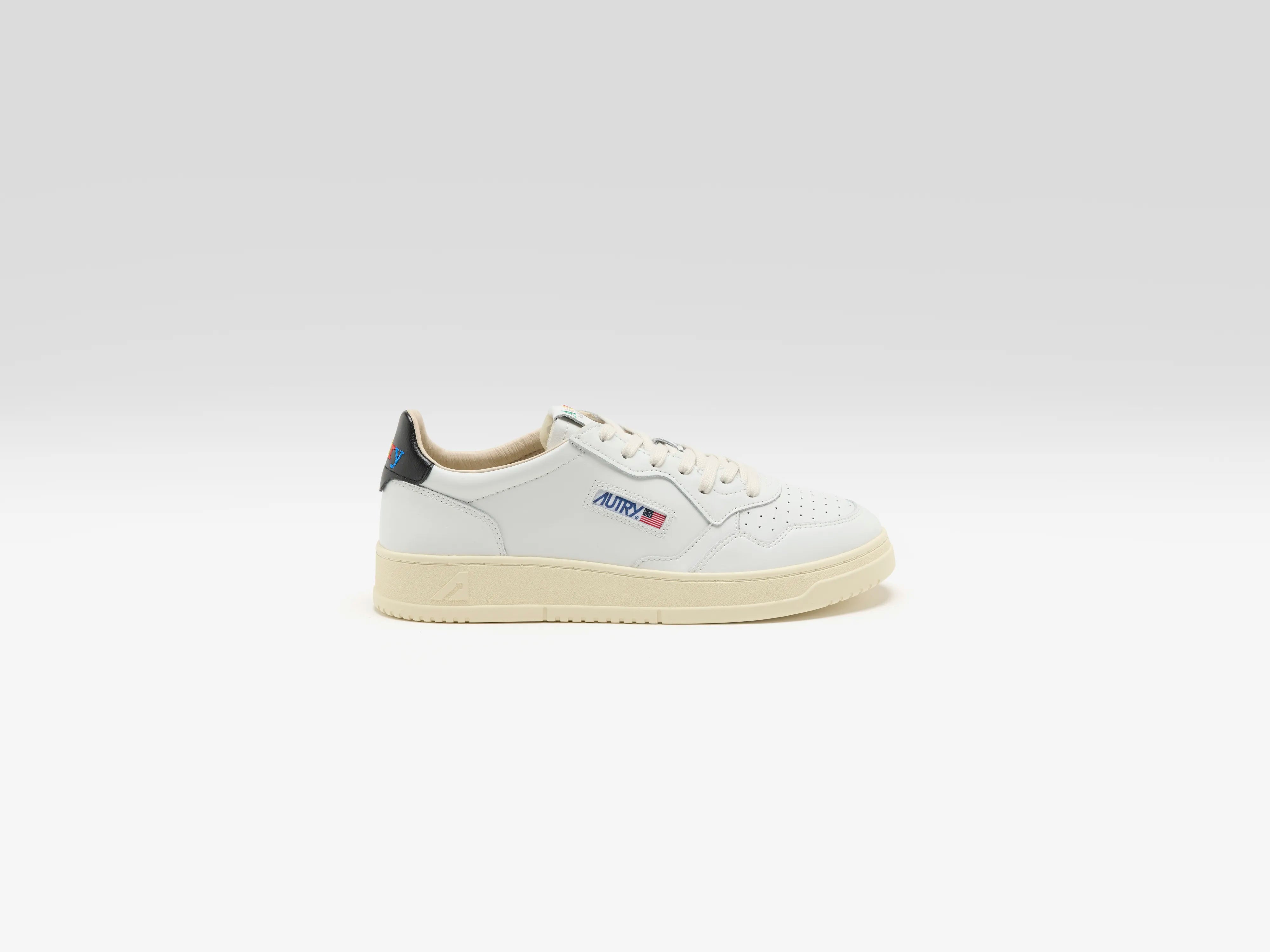 Medalist Low for Men (262 / M / GREY)
