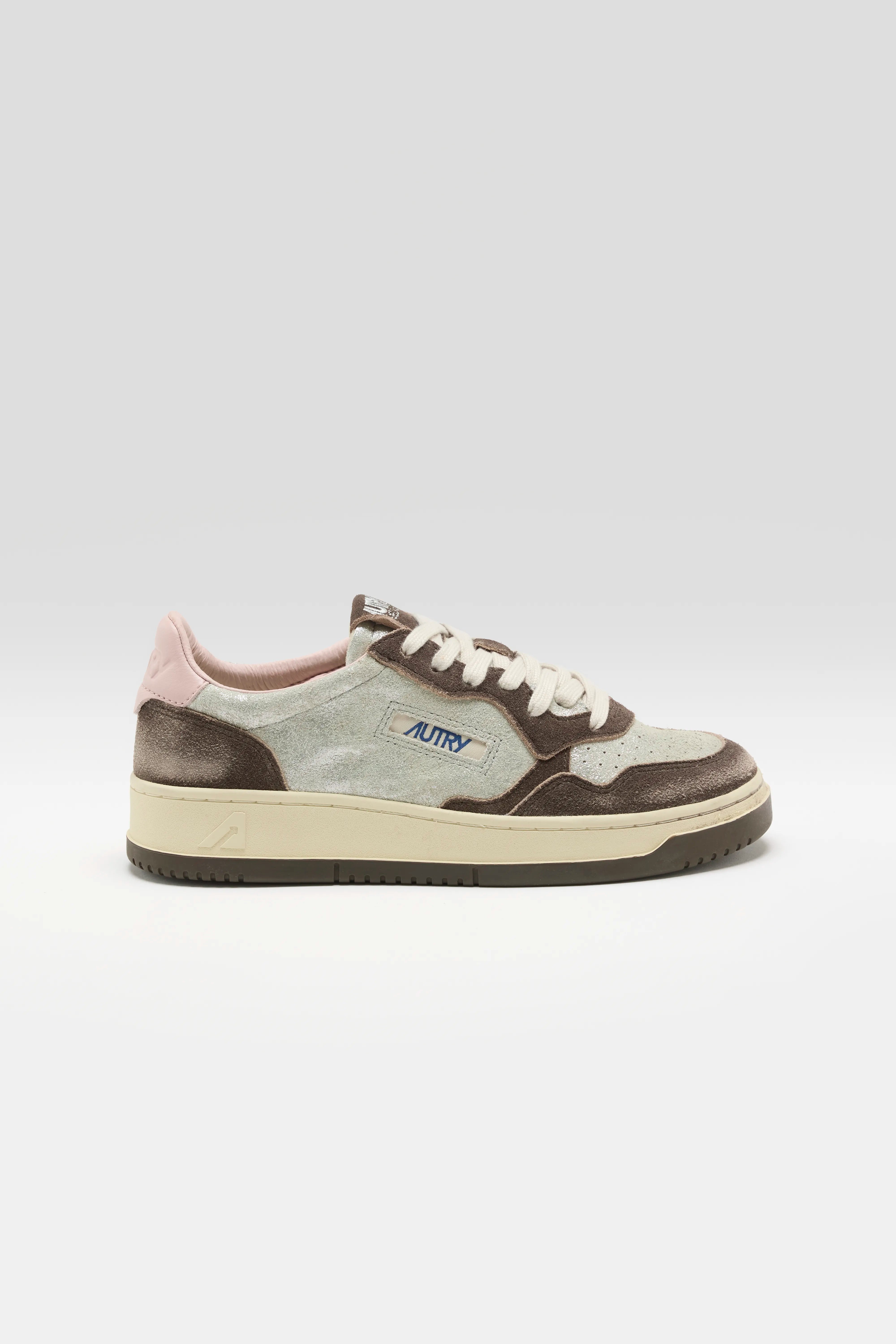 Medalist Low for Women (262 / W / PINK)