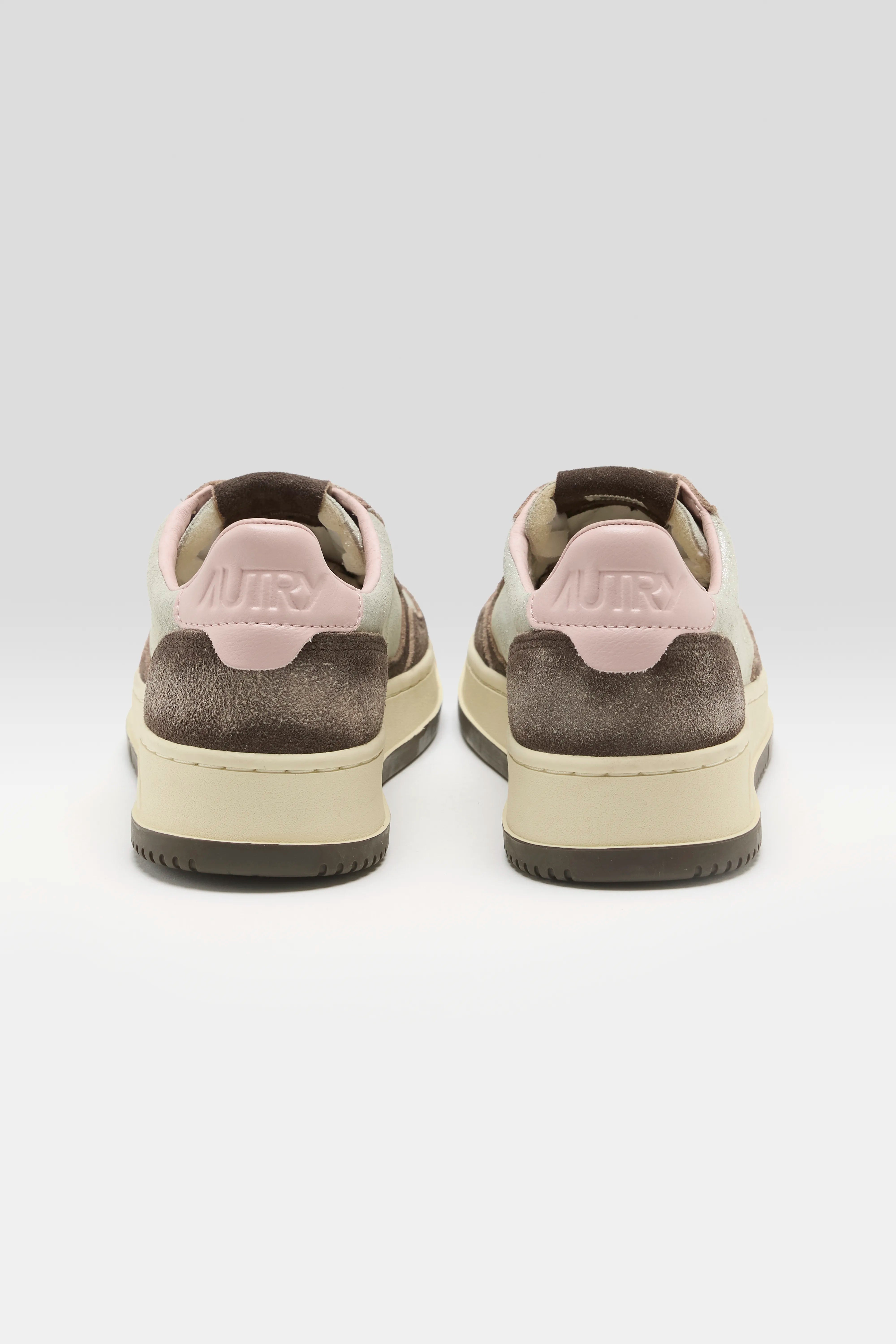 Medalist Low for Women (262 / W / PINK)