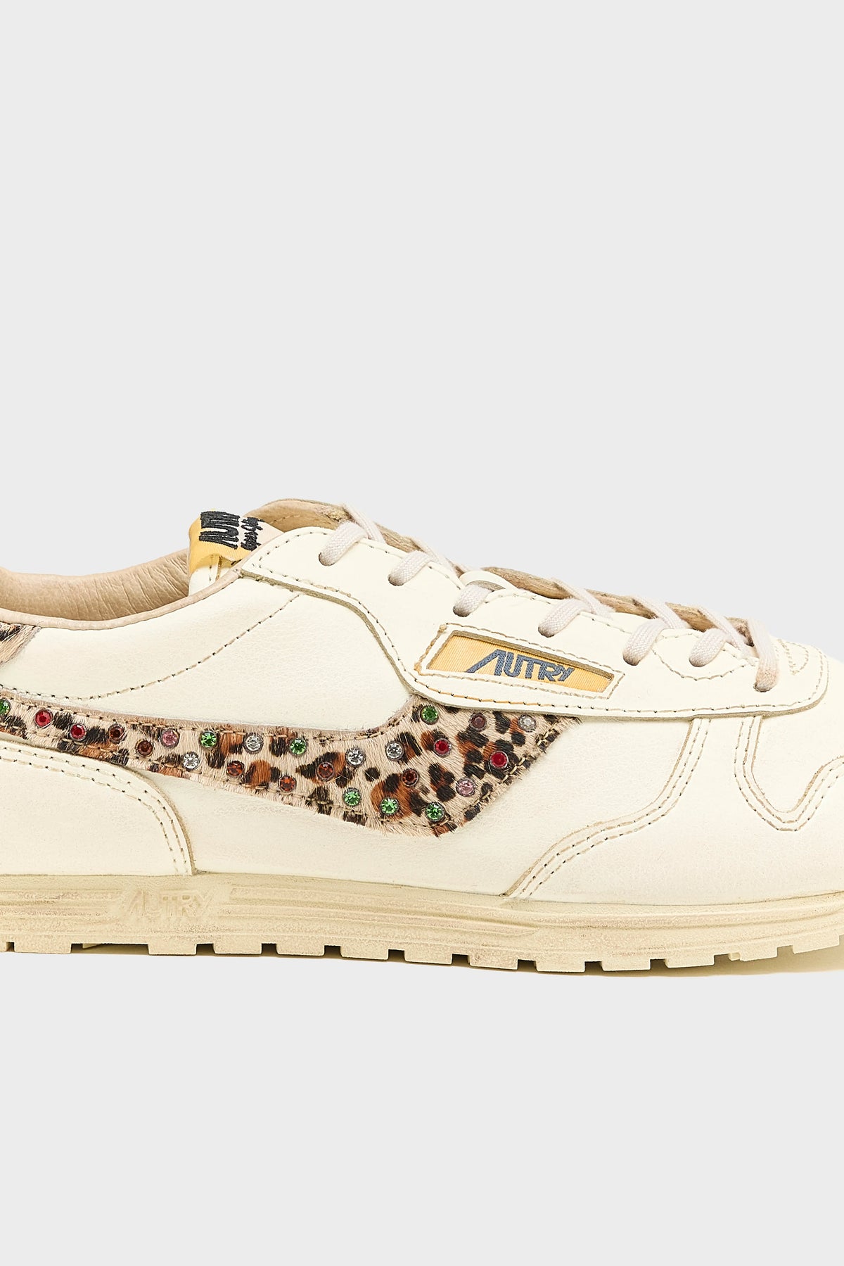 Windspin Low Super Vintage for Women (262 / W / VINTAGE WHITE)