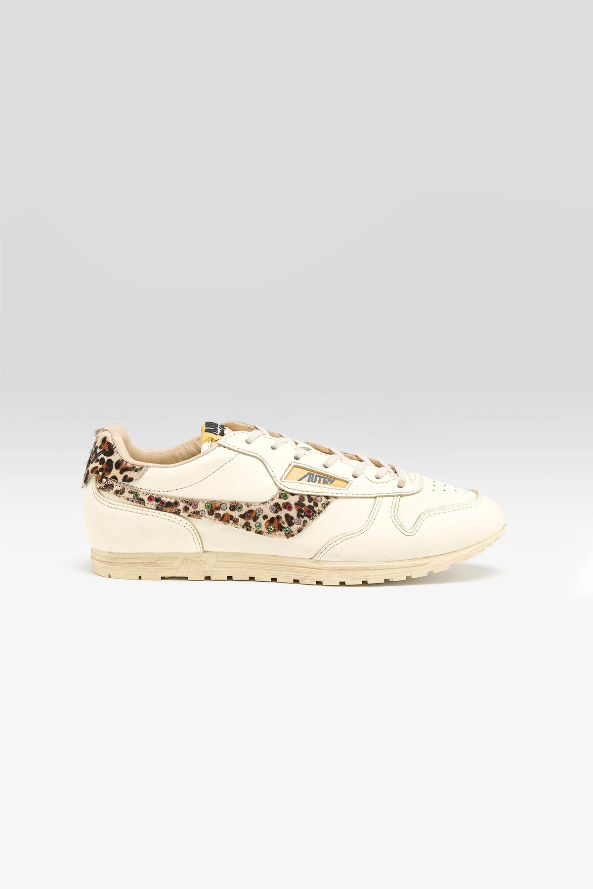 Windspin Low Super Vintage for Women (262 / W / VINTAGE WHITE)