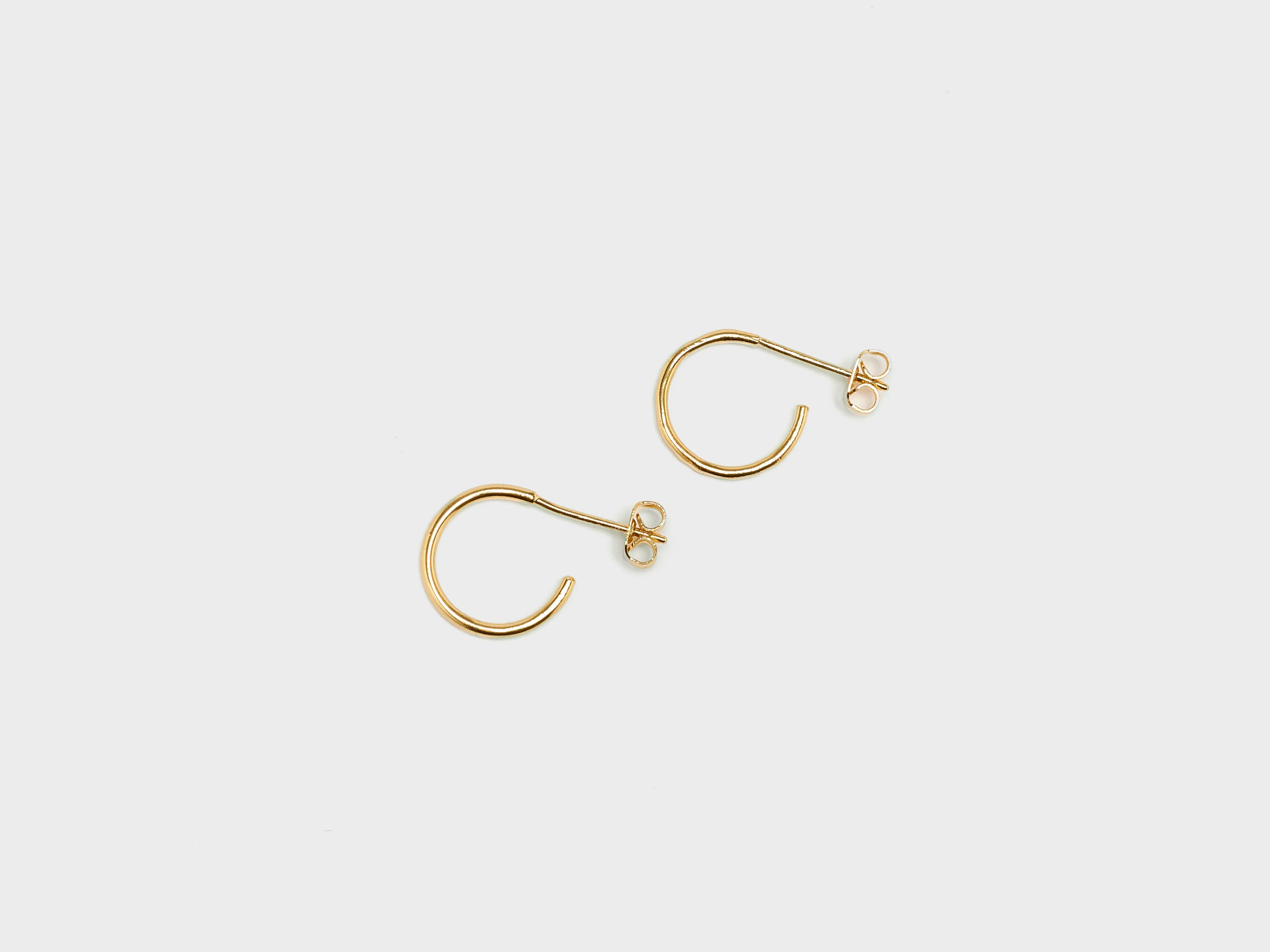 Nomades Small Hoop Earrings (241 / W / GOLD)