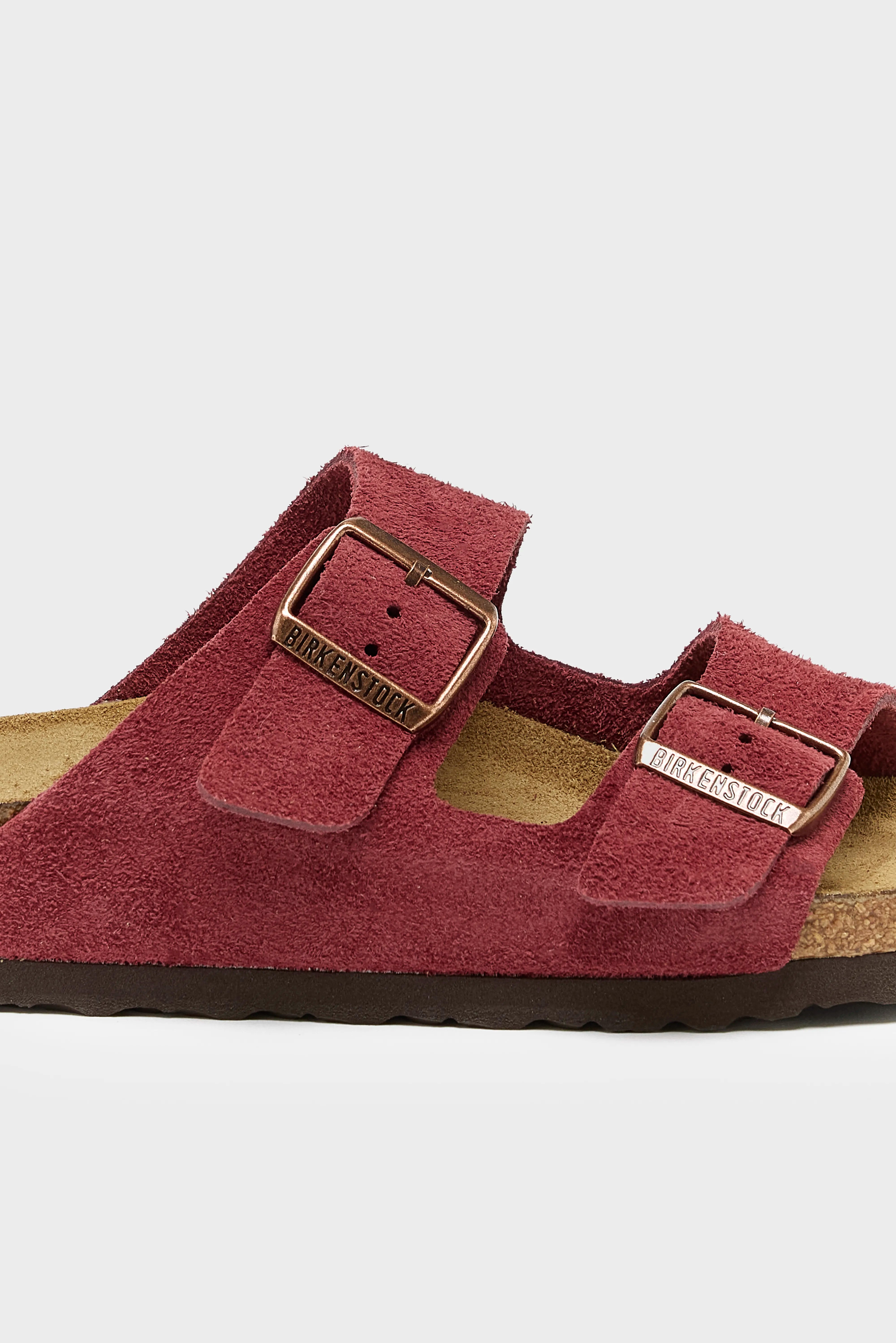 Arizona Suede pour Femmes  (252 / M / RED)