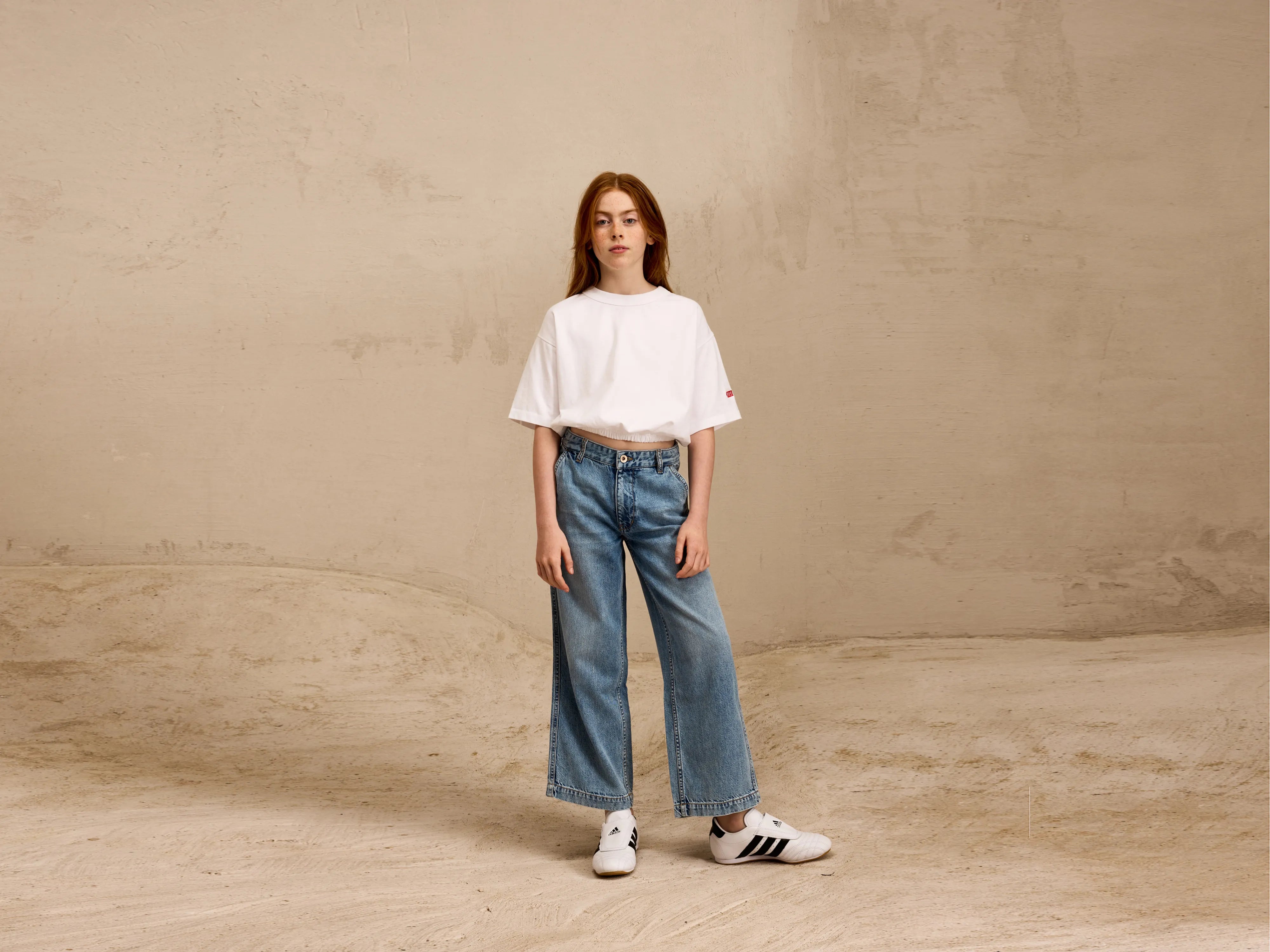 Jean large Kristin (251 / G / LT BLUE BLEACH)