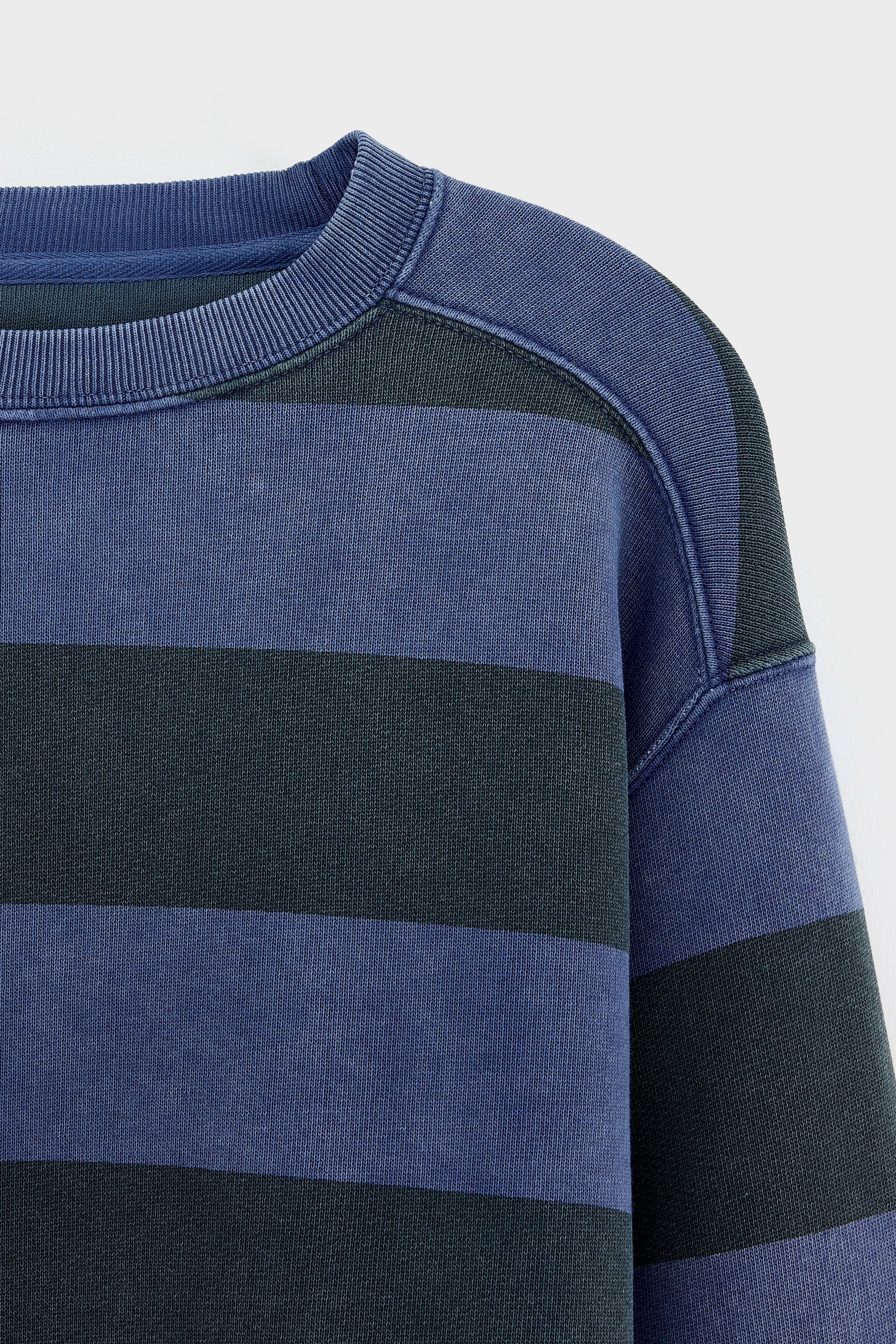 Sweatshirt décontracté Chams (252 / B / STRIPE C)