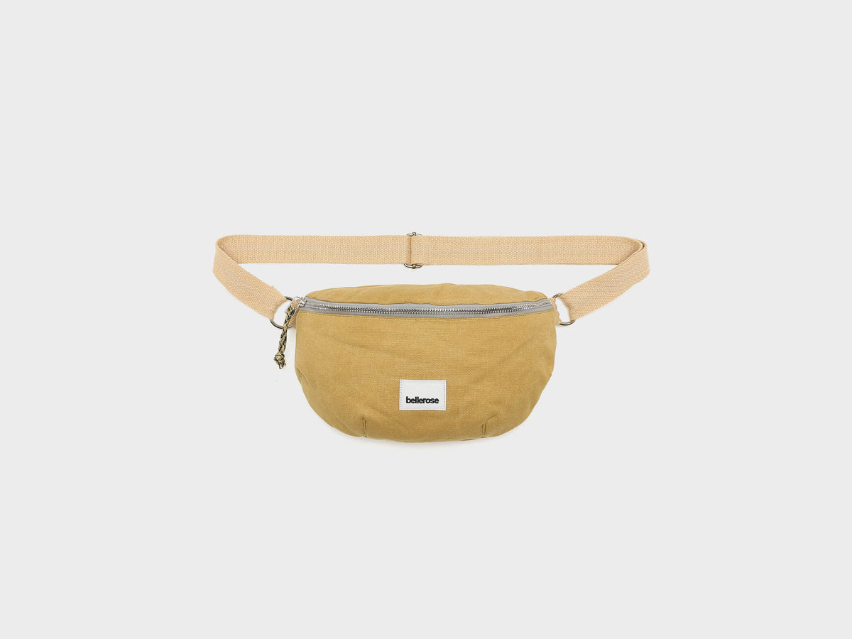 Heccy sling bag (261 / G / CHINO)