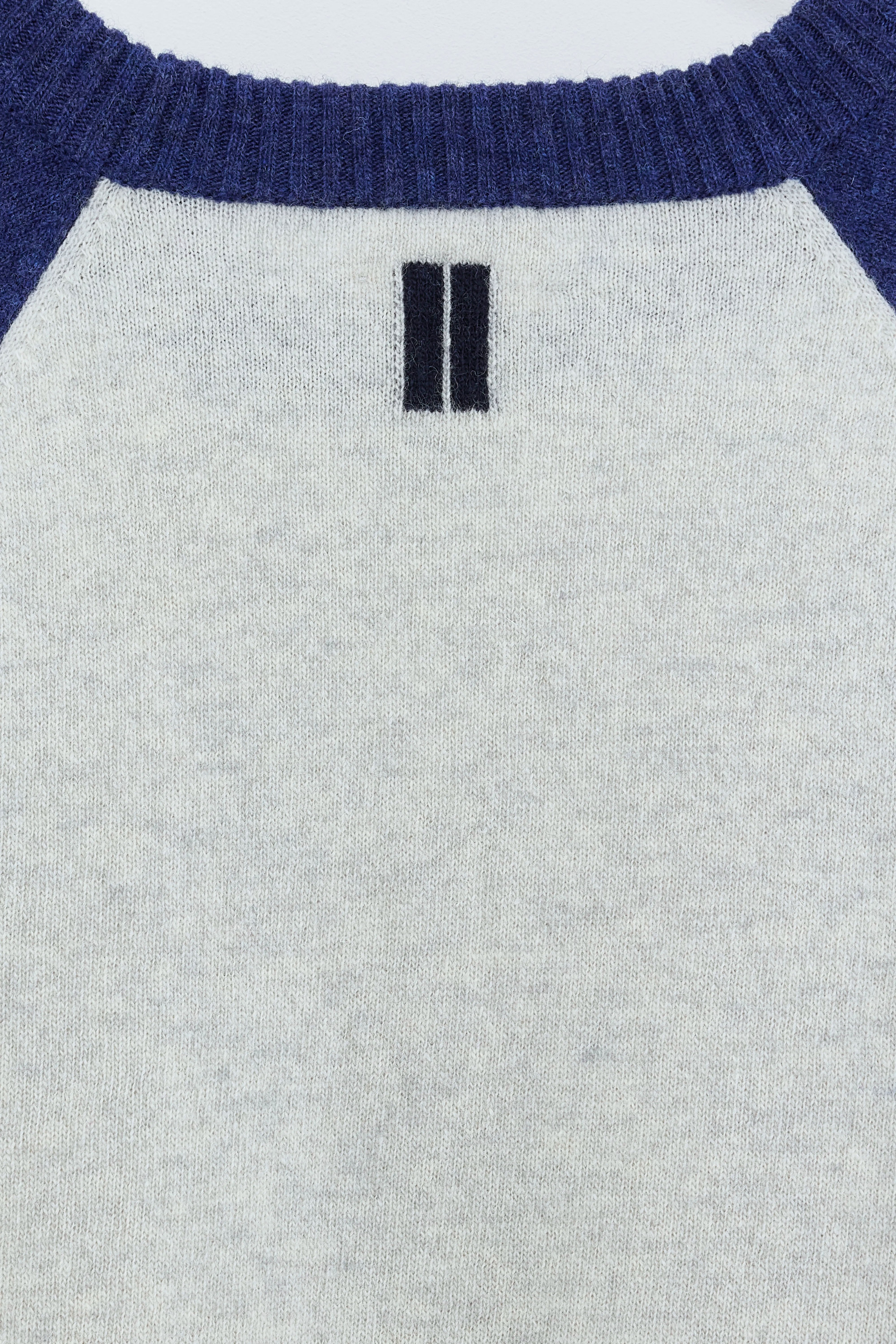 Laril relaxte trui (252 / B / COMBO A)