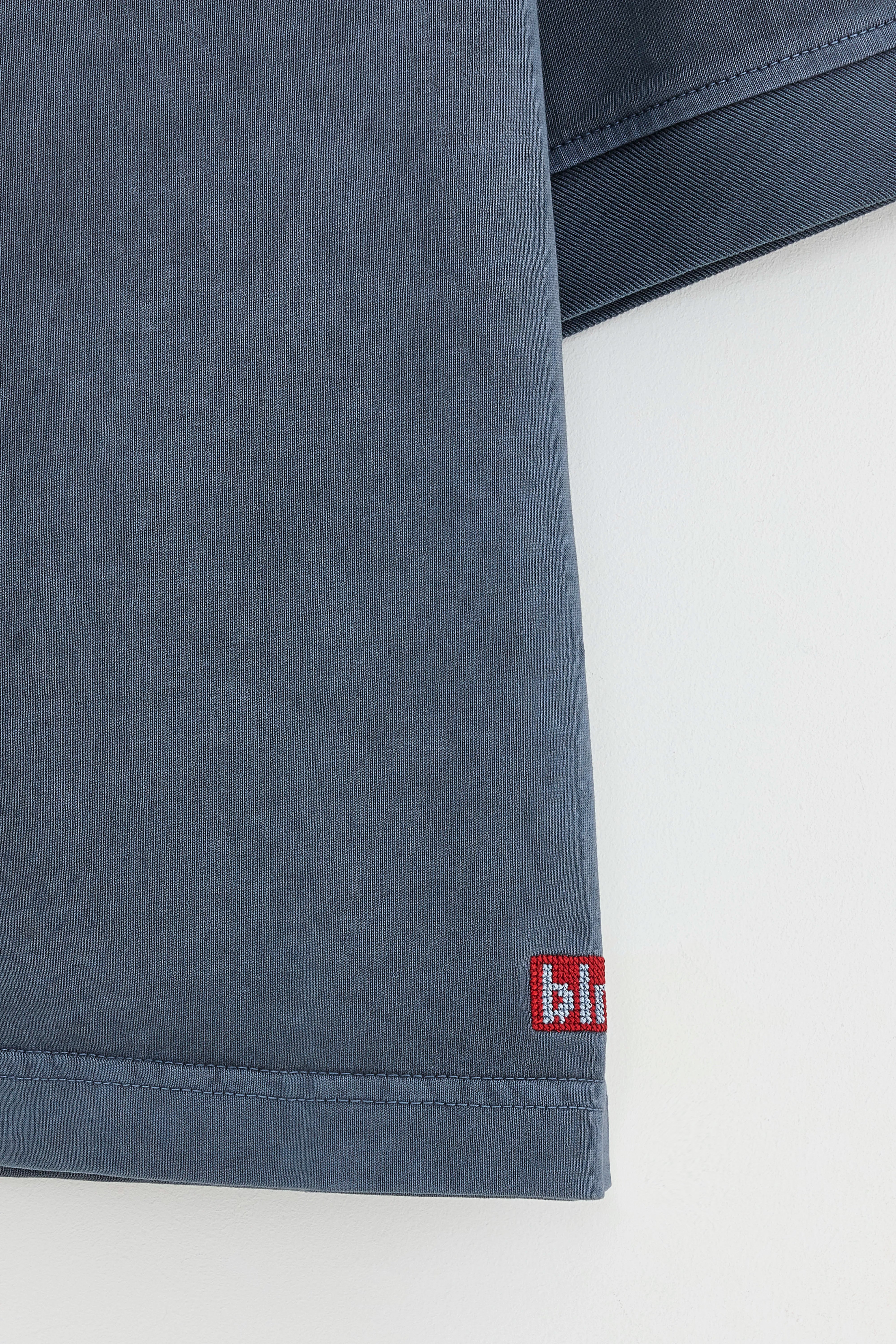 Cursty t-shirt met korte mouwen (261 / B / BLACK SAND)