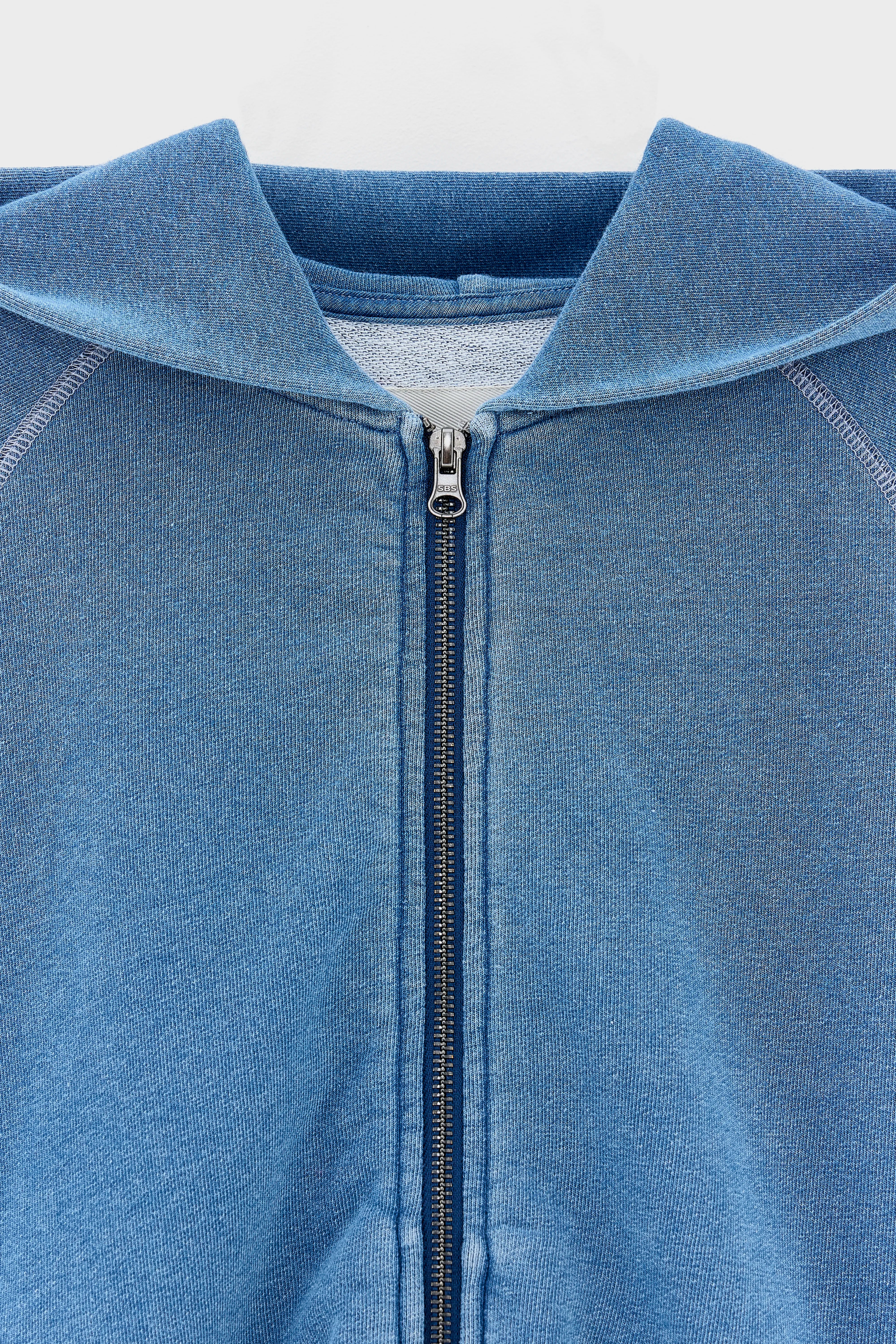 Fieko zipped hoodie (261 / B / BLUE JEANS)