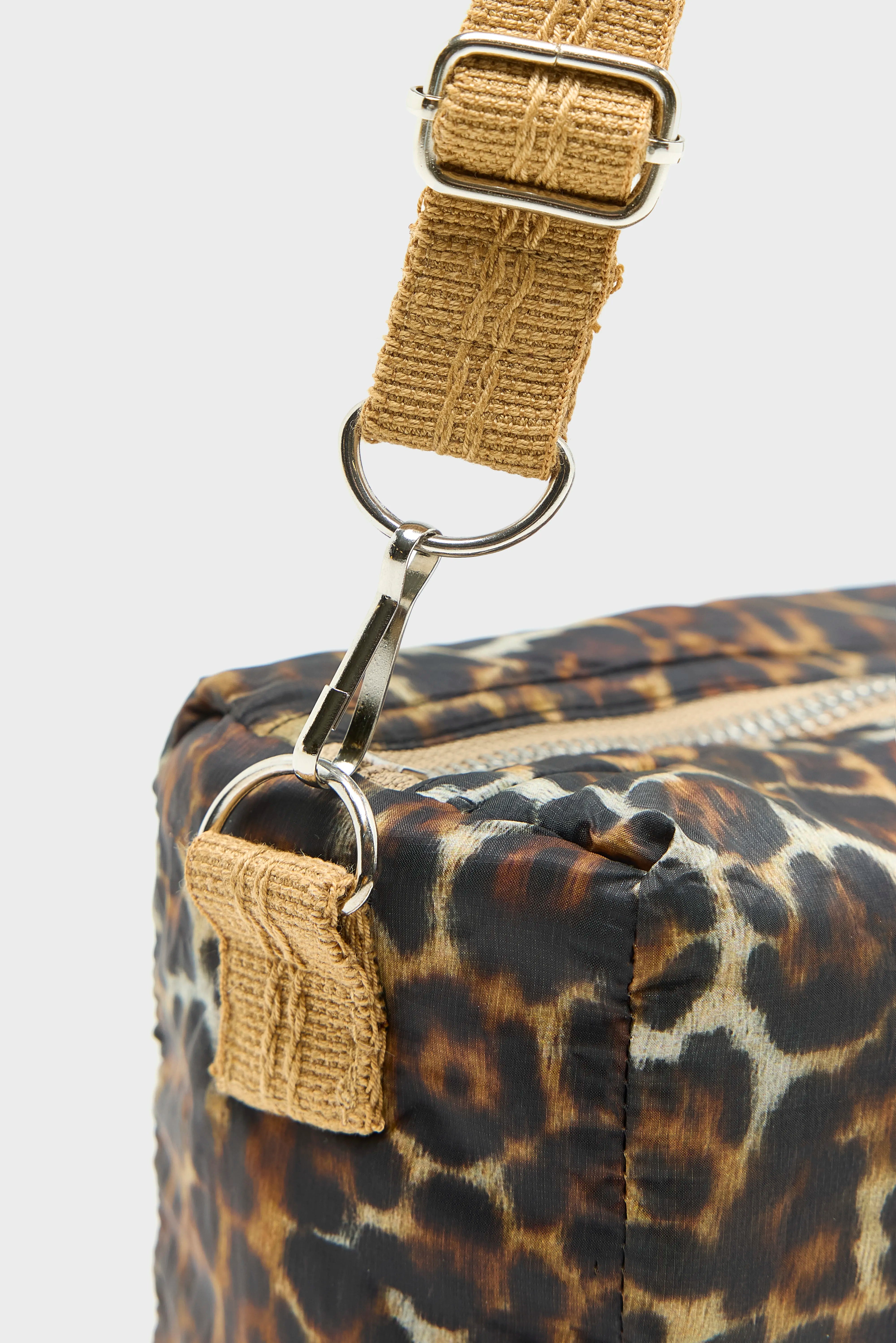 Sac à bandoulière matelassé Hanoky (262 / G / FOREST)