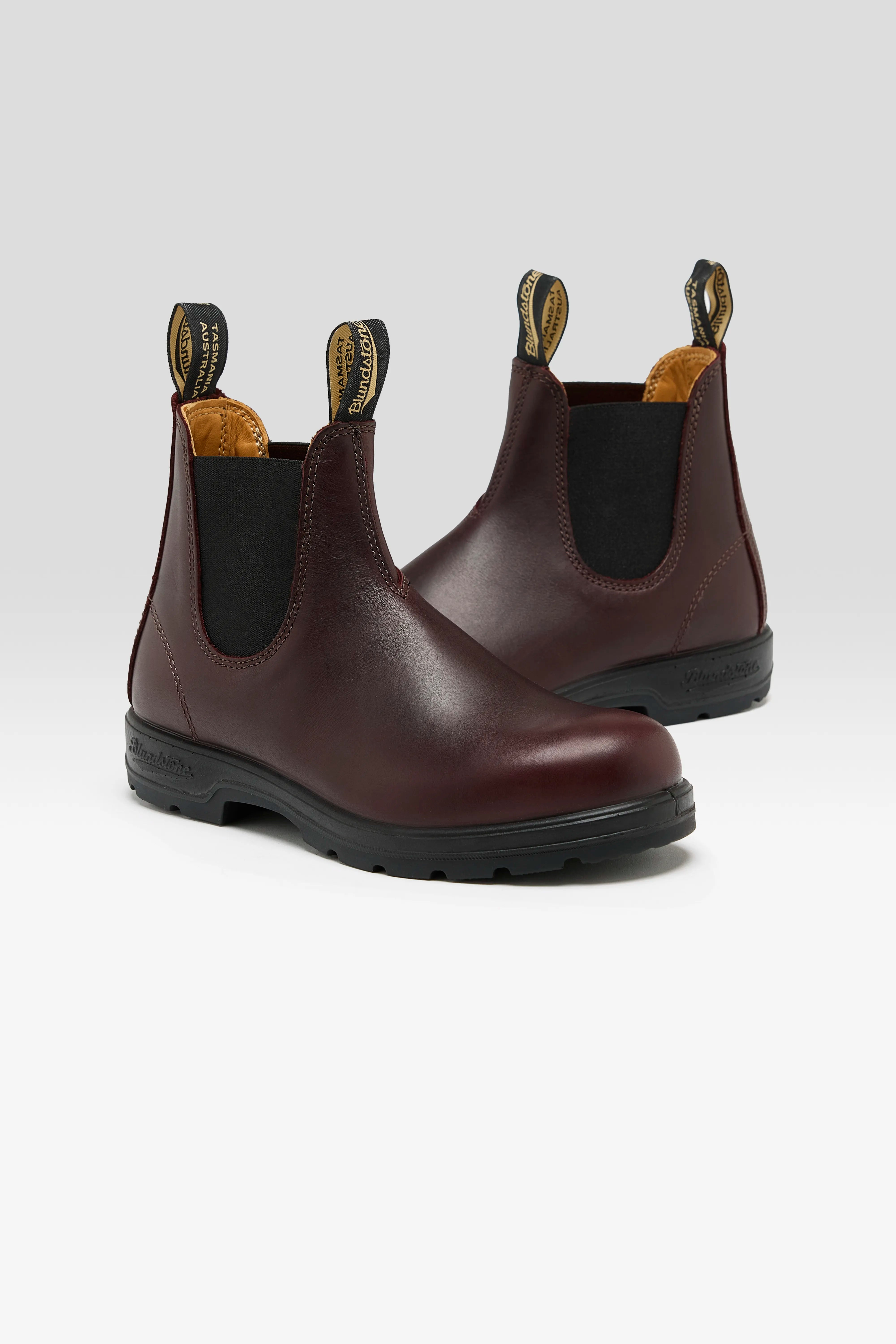 2130 Classic Chelsea Boots voor Vrouwen (252 / W / RED)