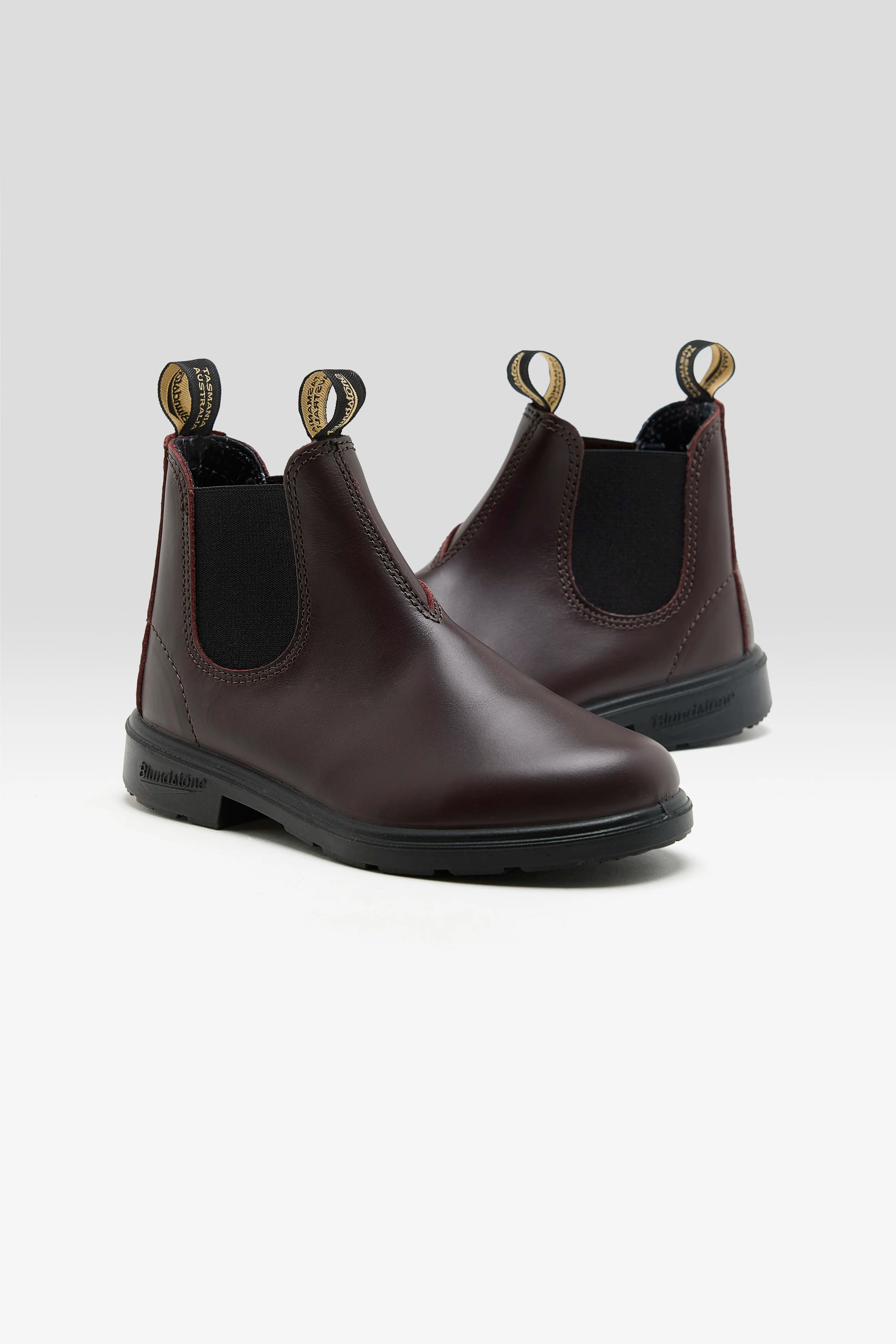 2592 Chelsea Boots for Kids (252 / B / RED)