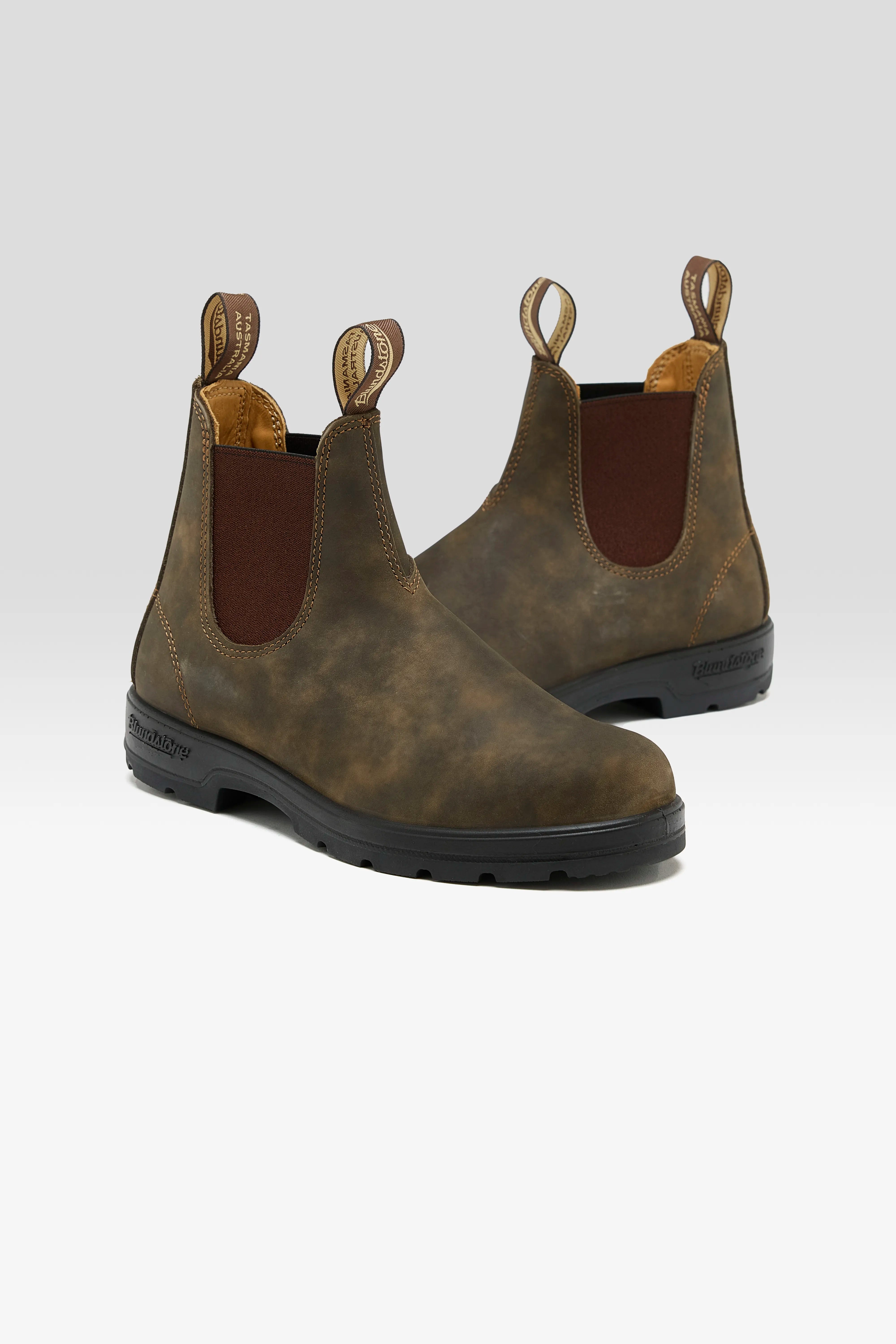 585 Classic Chelsea Boots voor Vrouwen (252 / W / BROWN)