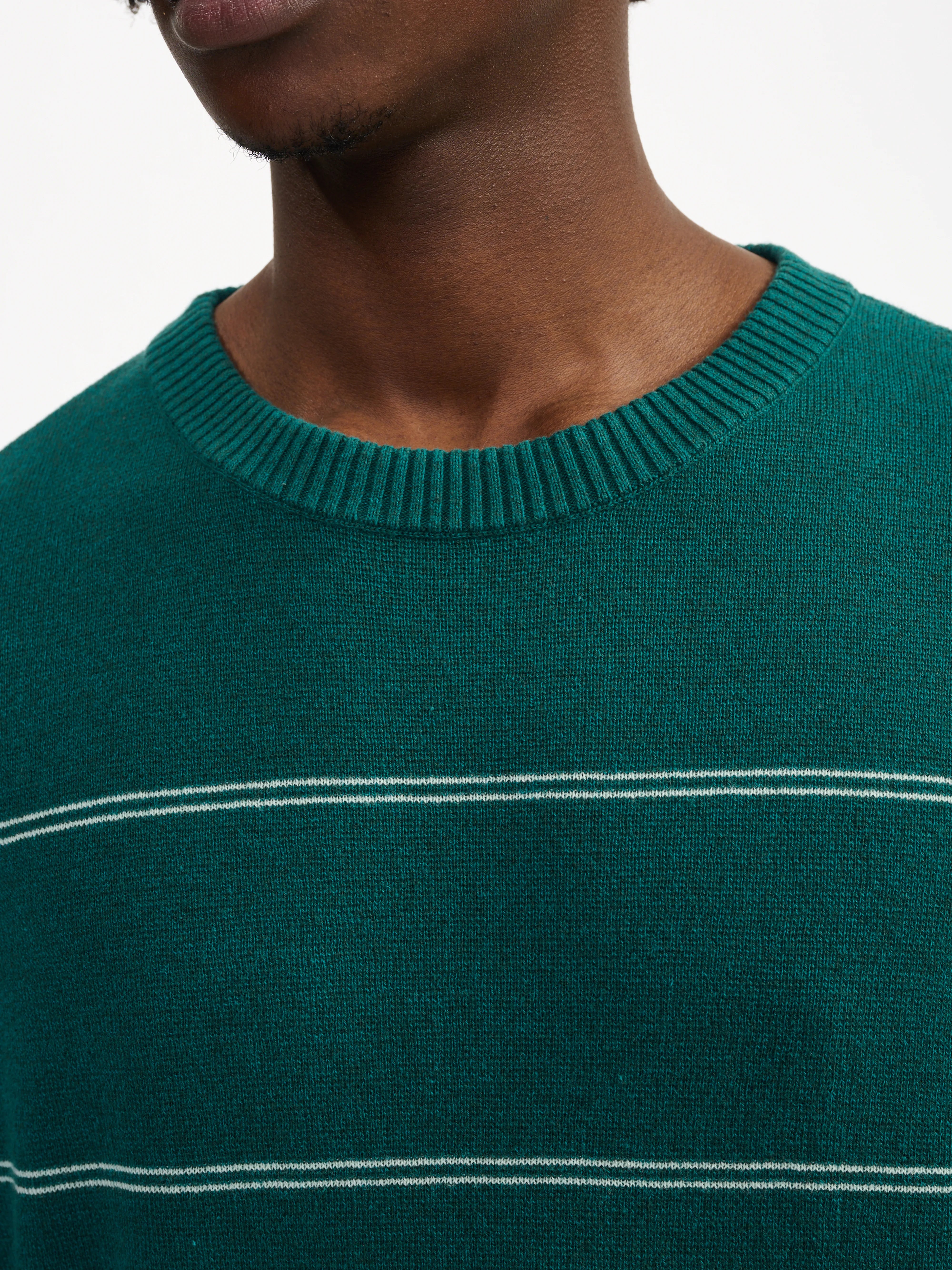 gem trui (241 / M / STRIPE A)
