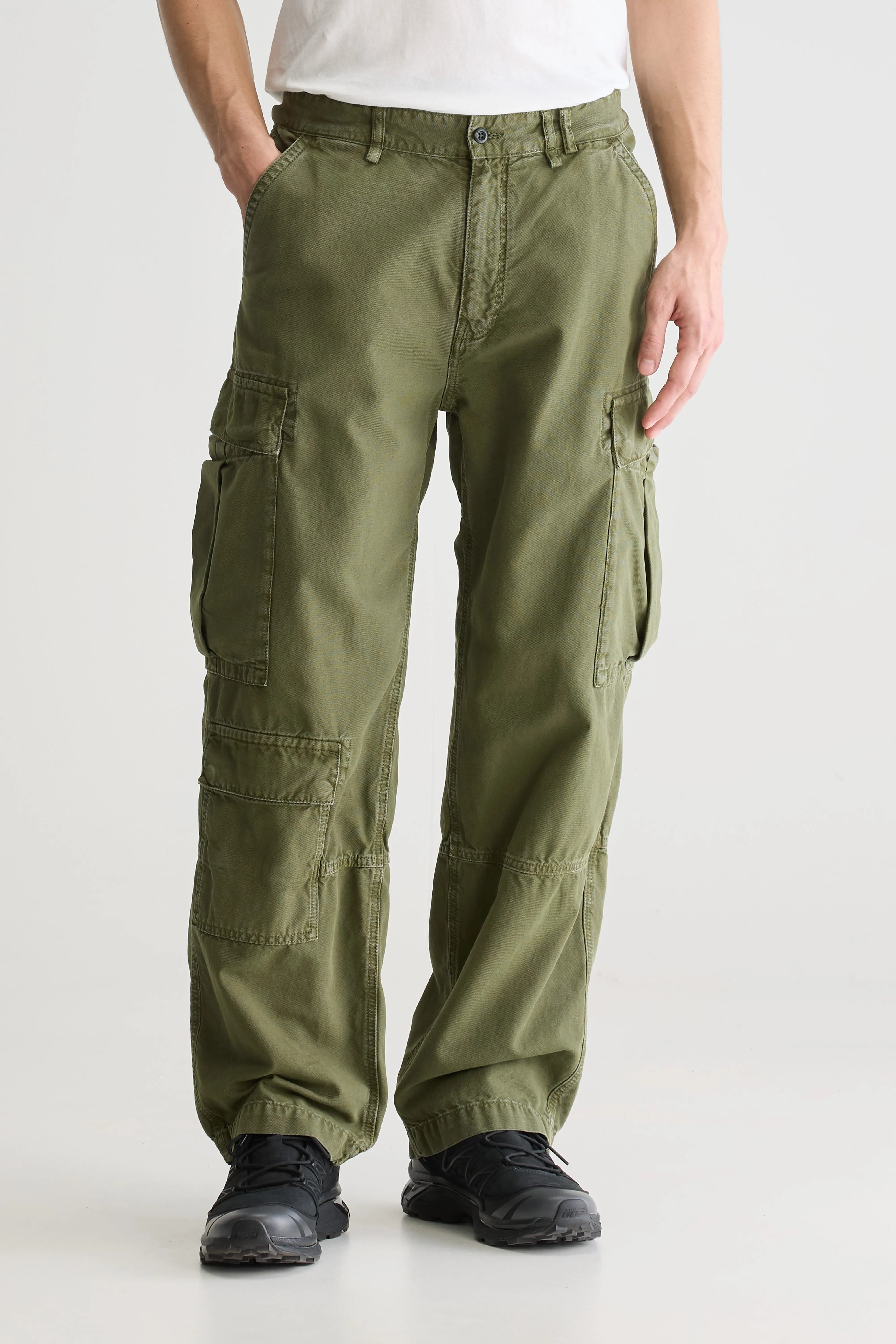 Kubi losse broek (251 / M / DUSTY OLIVE)