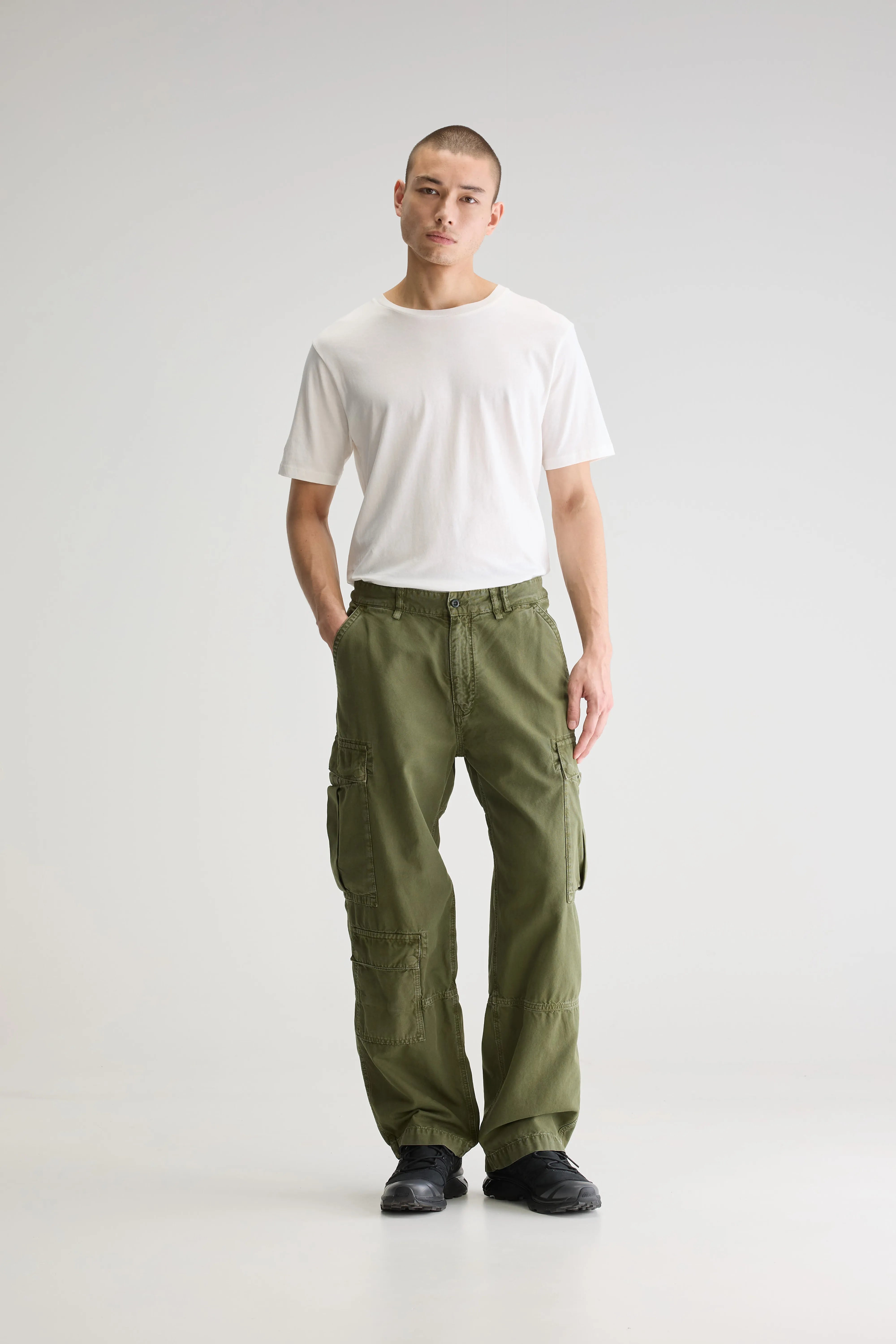 Kubi losse broek (251 / M / DUSTY OLIVE)