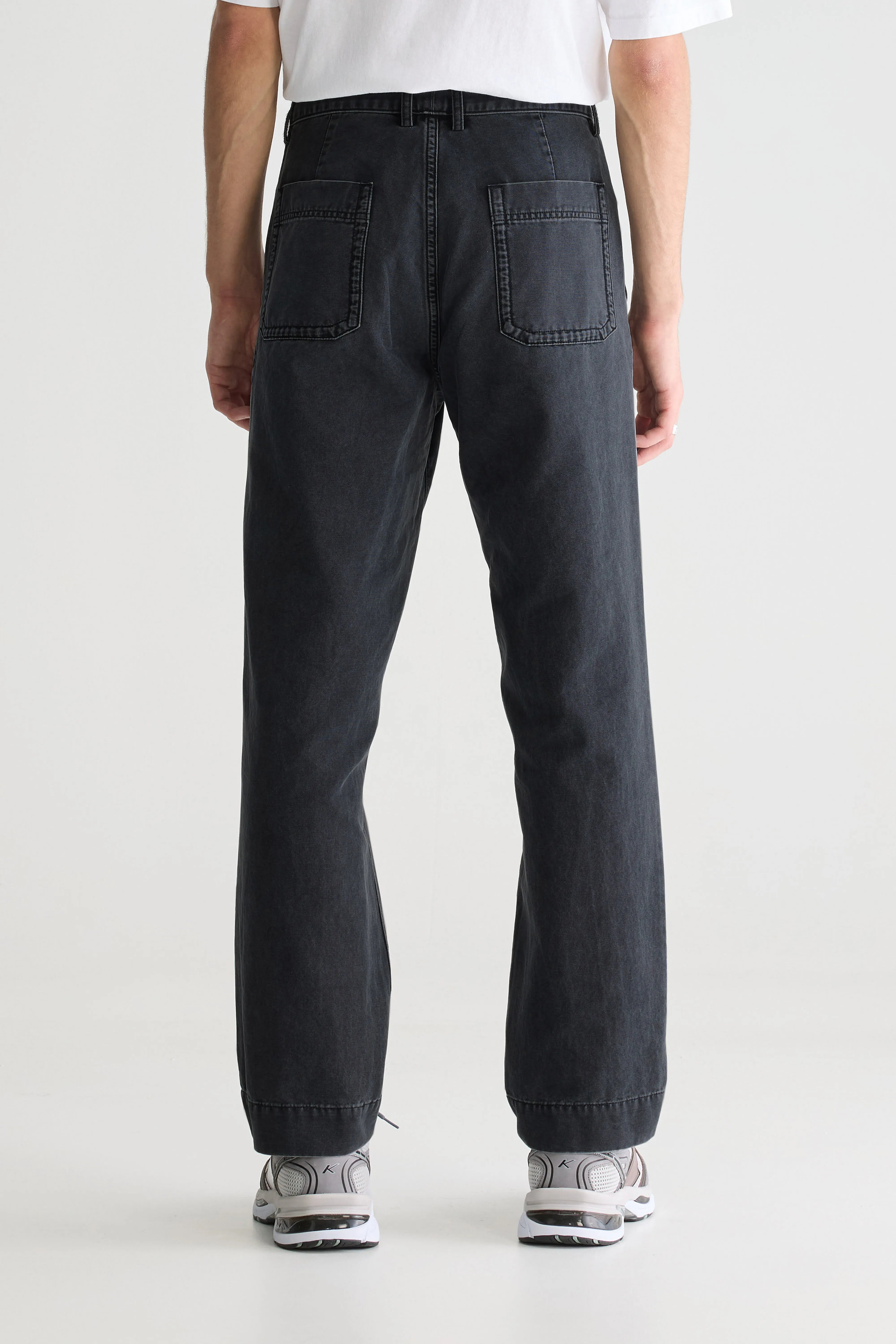 Pen straight trousers (251 / M / CHARCOAL)