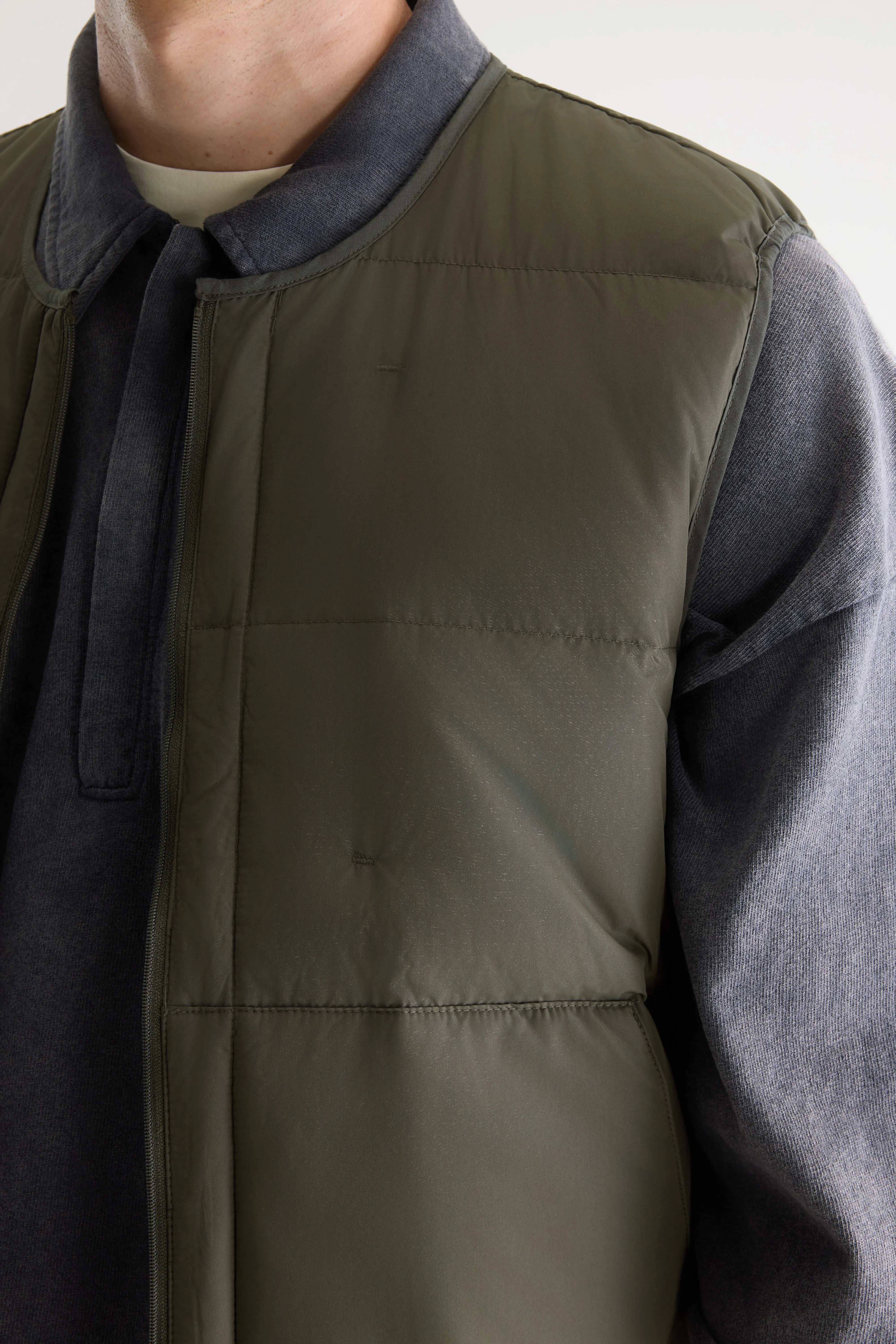 Hoch groene zip-up bodywarmer (251 / M / DARK OLIVE)