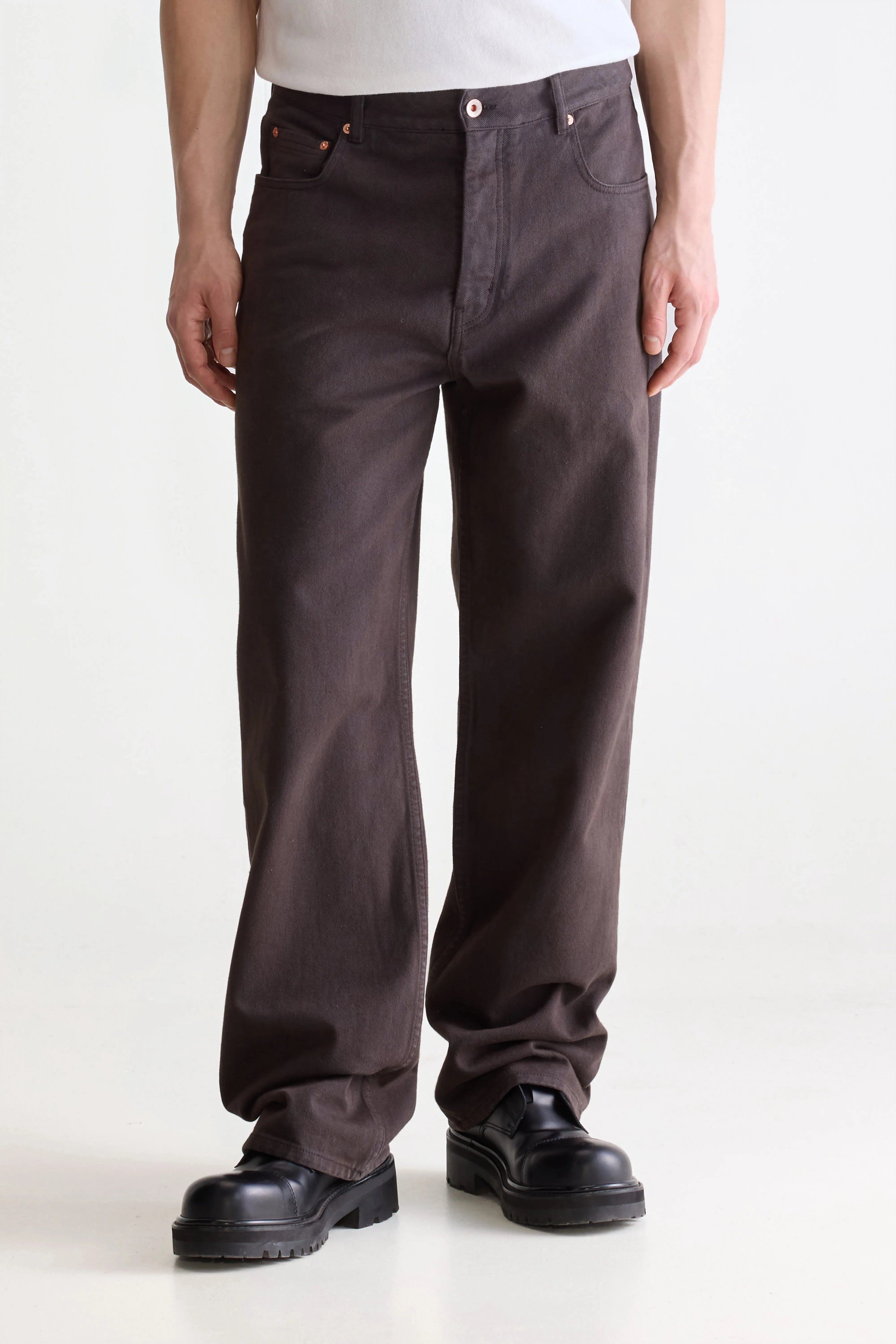 Point straight trousers (252 / M / BELUGA)